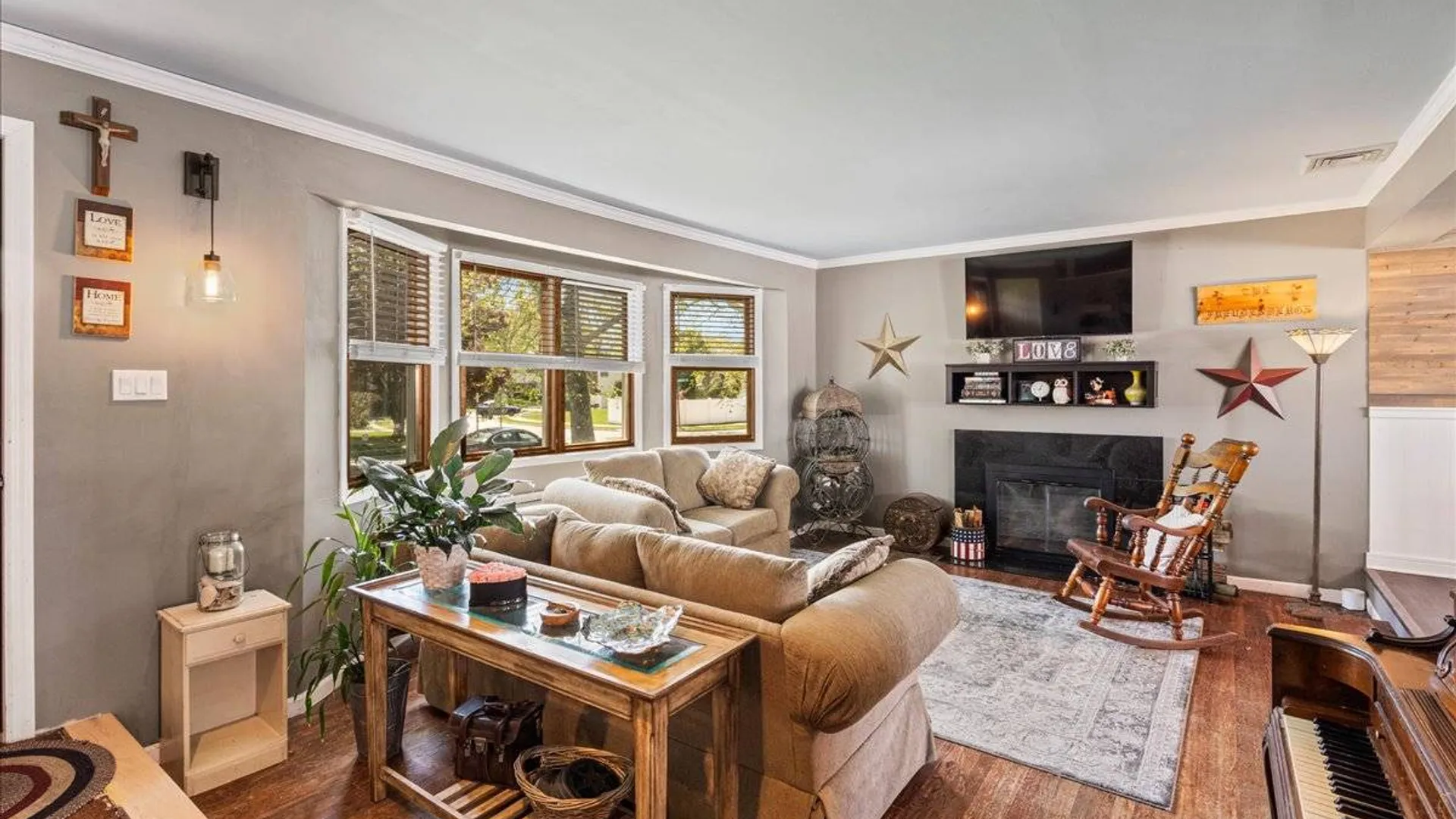 Property at 1733 Andrea Road, East Meadow, NY 11554 4