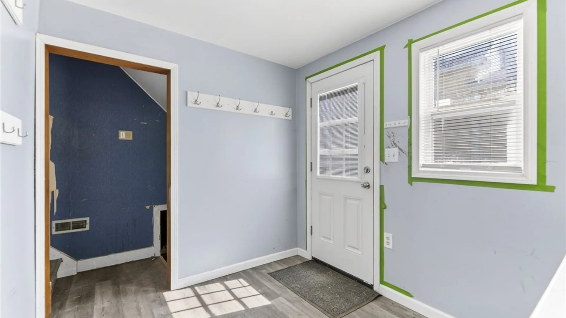 Property at 3041 Falls Street, Niagara Falls, NY 14303 11