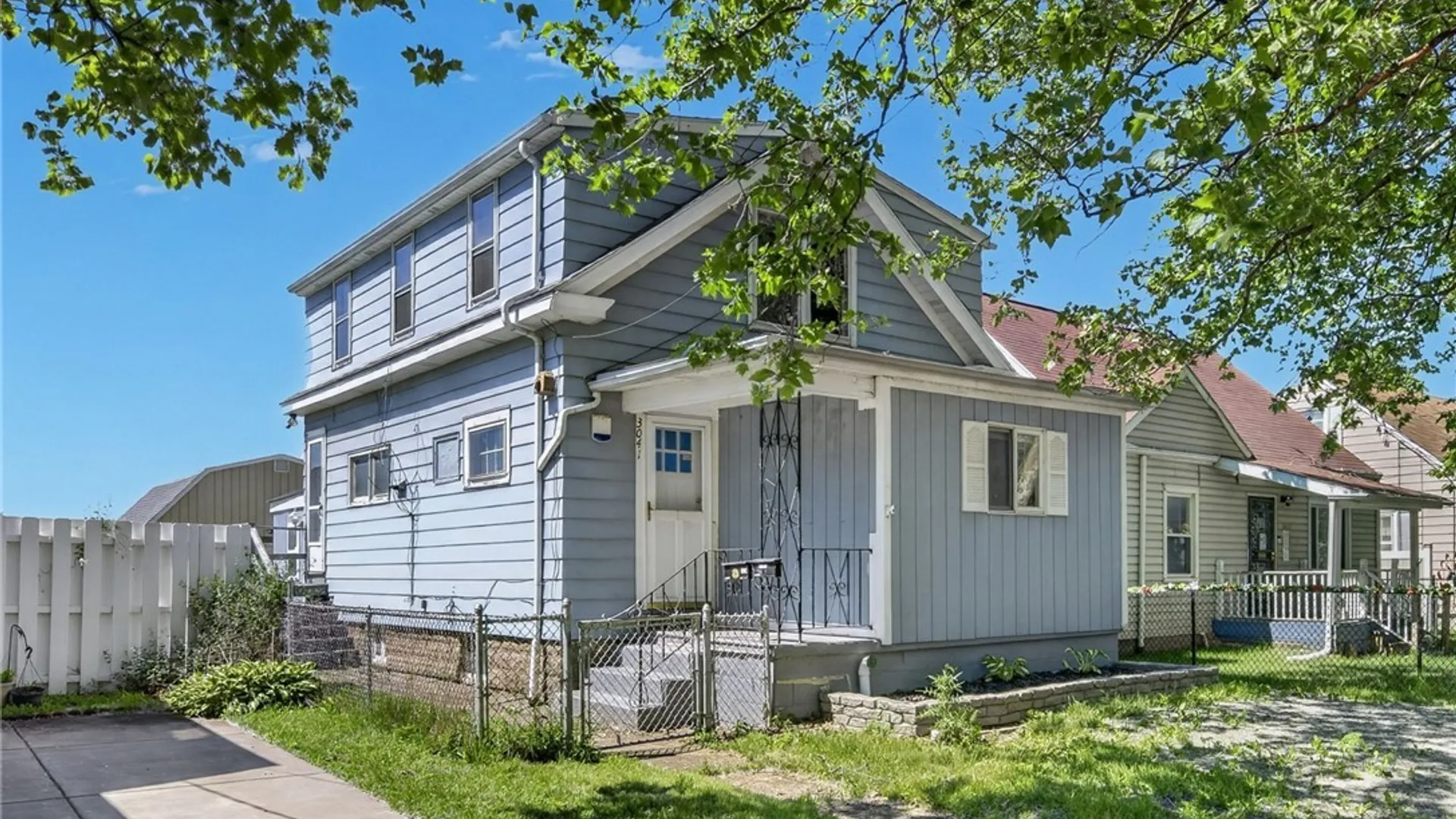 Property at 3041 Falls Street, Niagara Falls, NY 14303 2