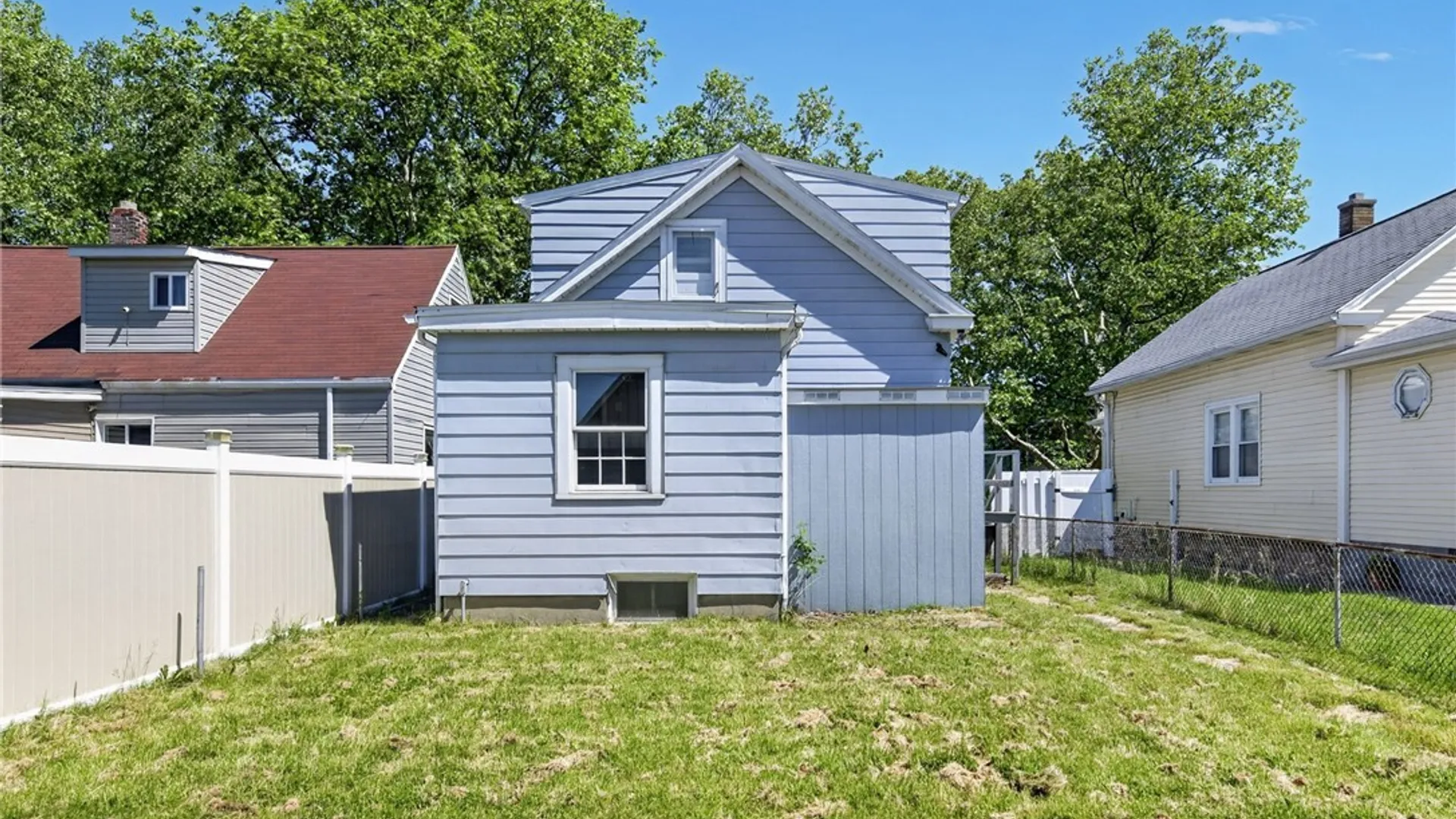 Property at 3041 Falls Street, Niagara Falls, NY 14303 46