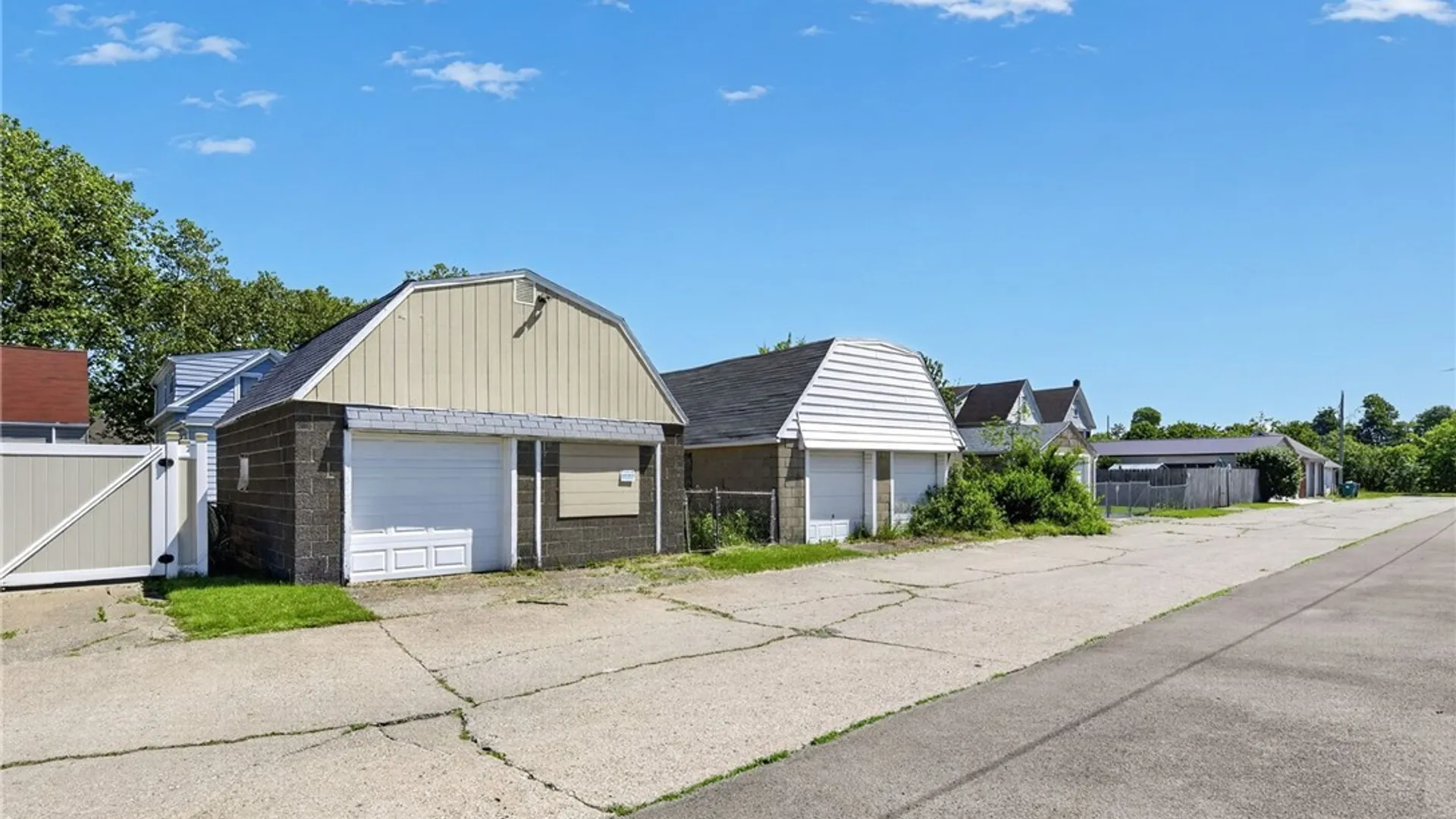 Property at 3041 Falls Street, Niagara Falls, NY 14303 47