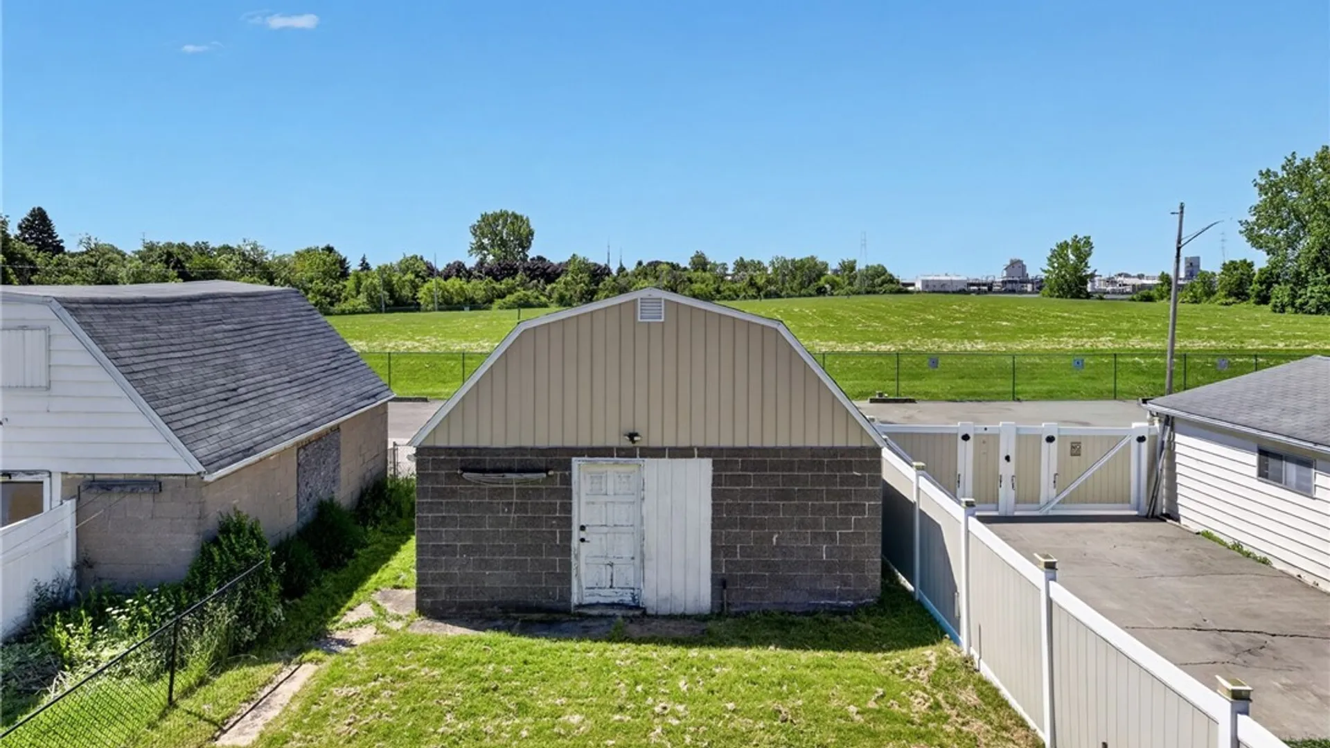 Property at 3041 Falls Street, Niagara Falls, NY 14303 50