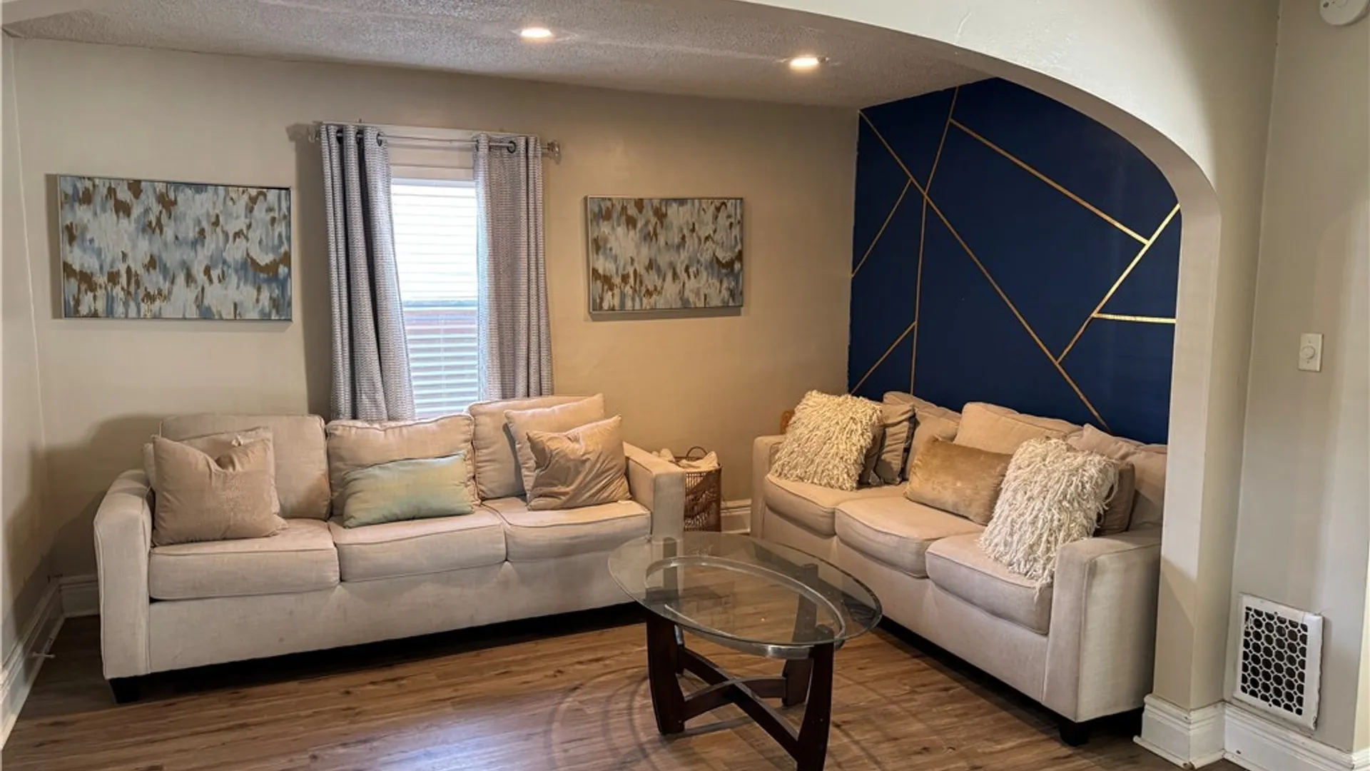 Property at 54 Rounds Avenue, Buffalo, NY 14215 2
