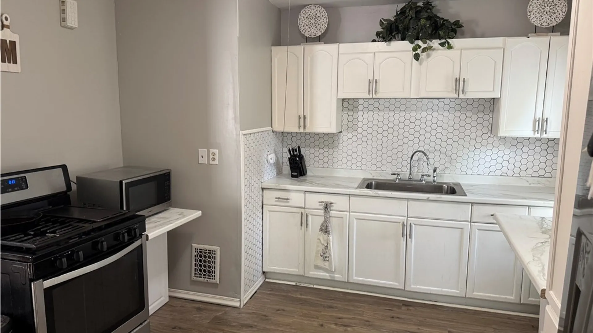 Property at 54 Rounds Avenue, Buffalo, NY 14215 7