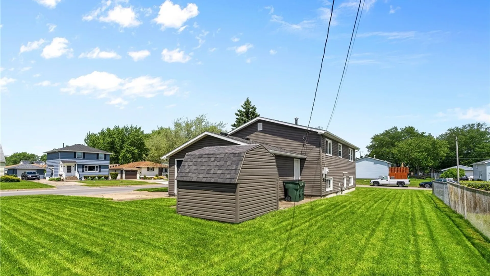 Property at 32 Sylvia Drive, Cheektowaga, NY 14043 27