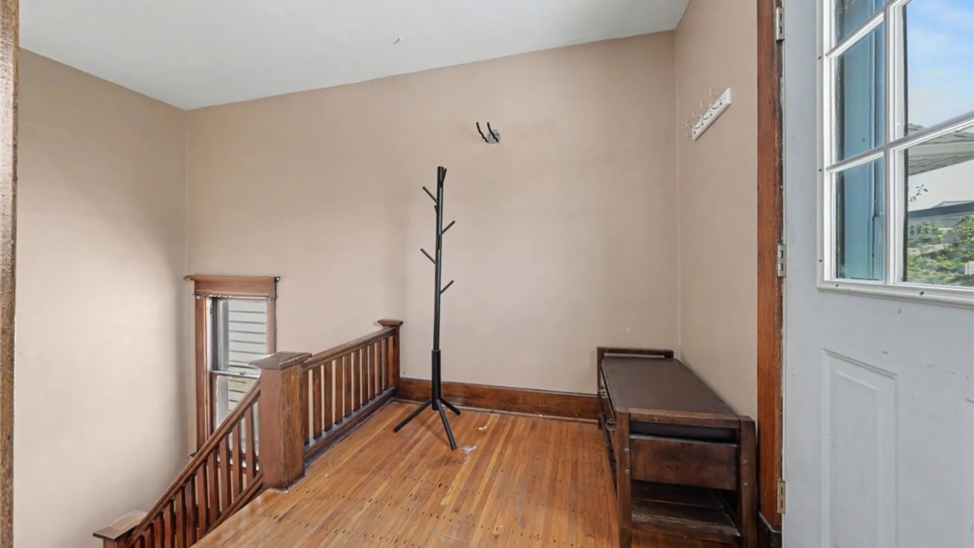 Property at 35 Elmview Place, Buffalo, NY 14207 16