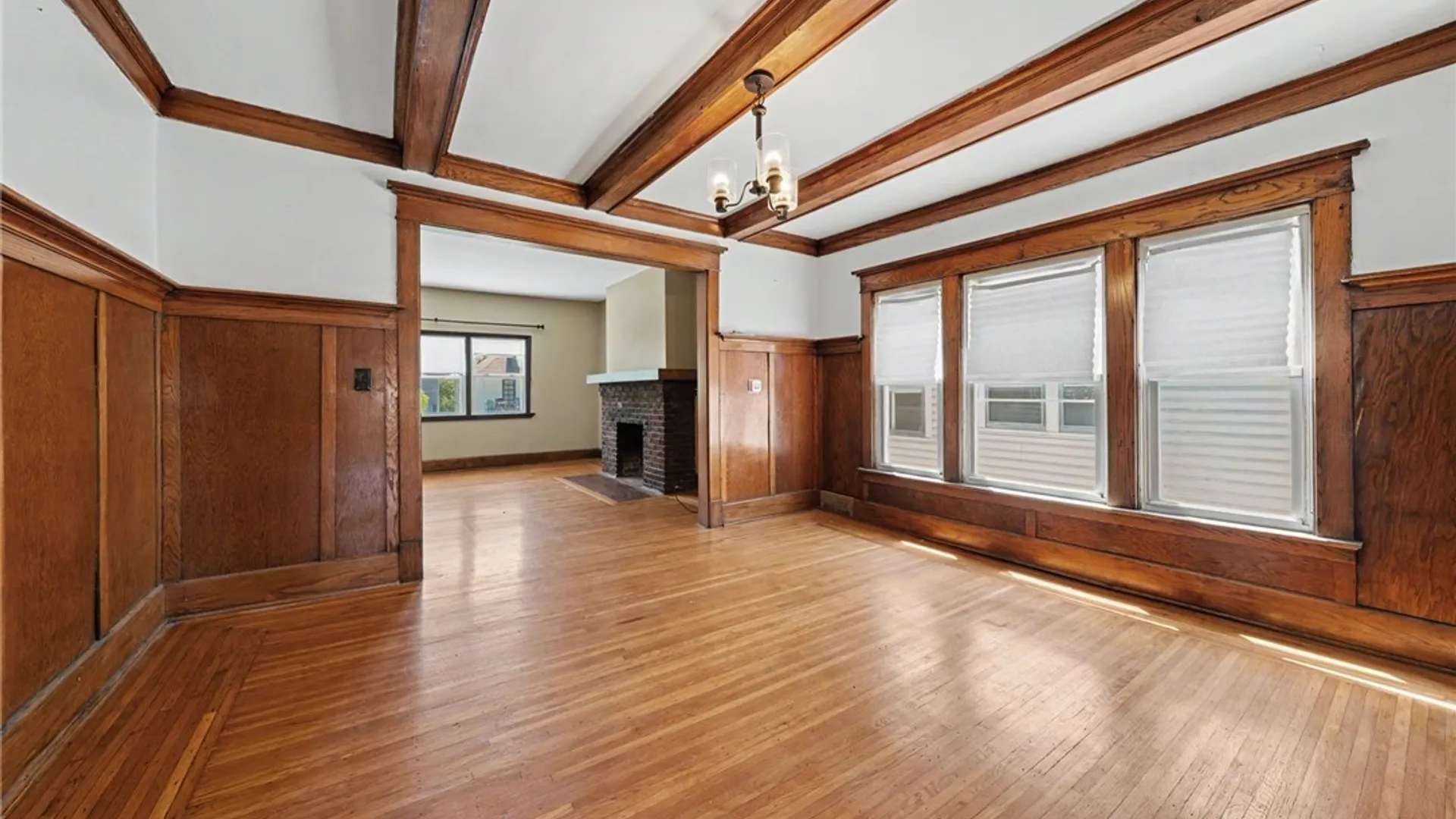 Property at 35 Elmview Place, Buffalo, NY 14207 8