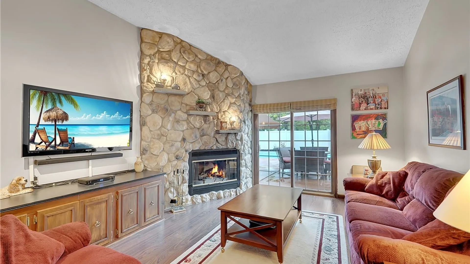 Property at 4 Mark Lane, Evans, NY 14006 22