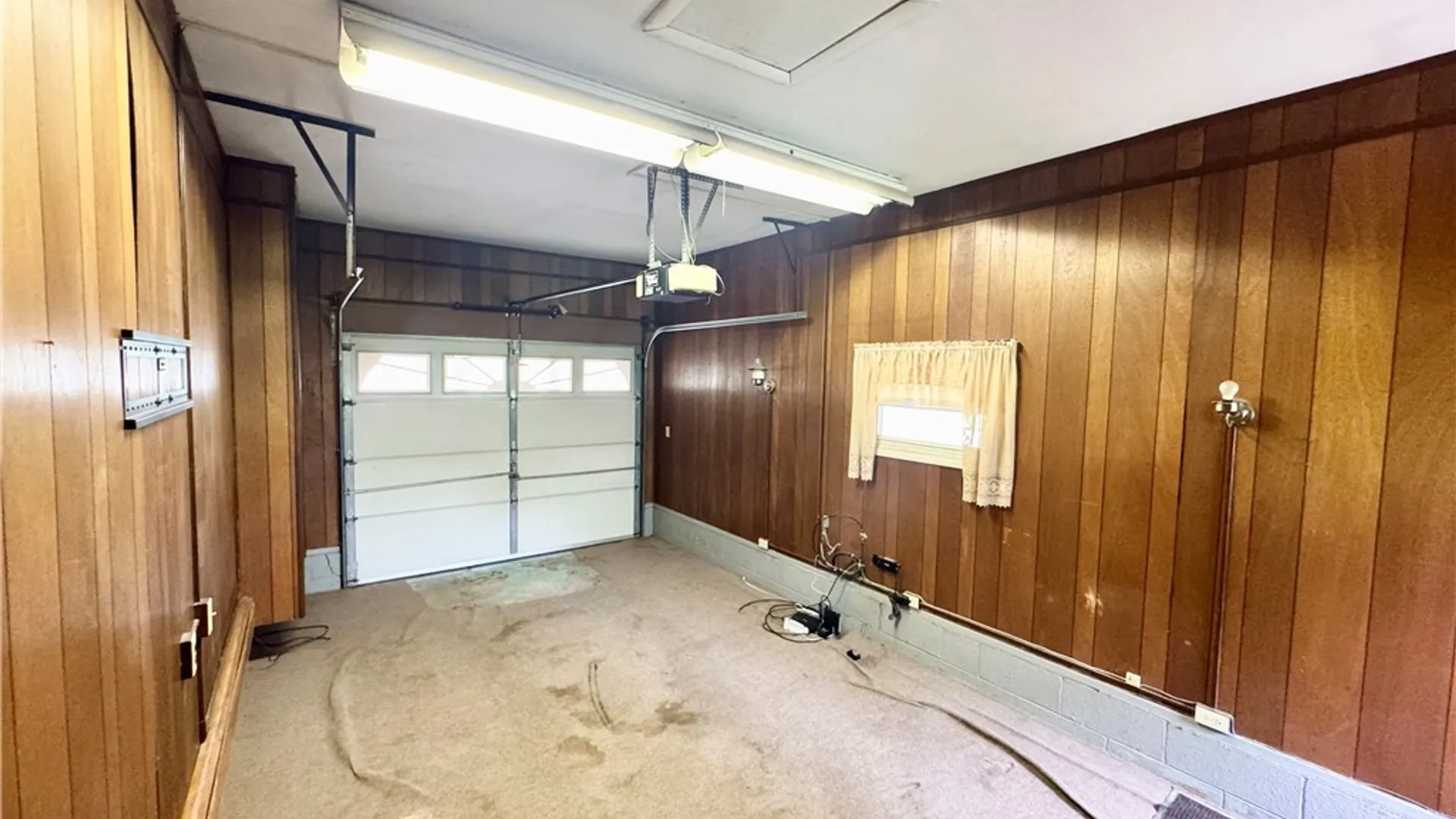 Property at 19 Meadowbrook Drive, Auburn, NY 13021 24