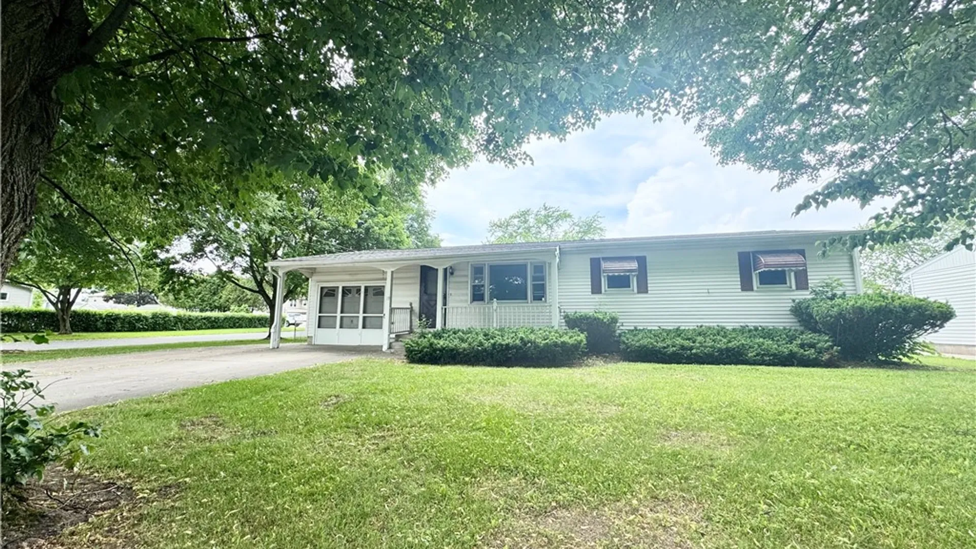 Property at 19 Meadowbrook Drive, Auburn, NY 13021 3