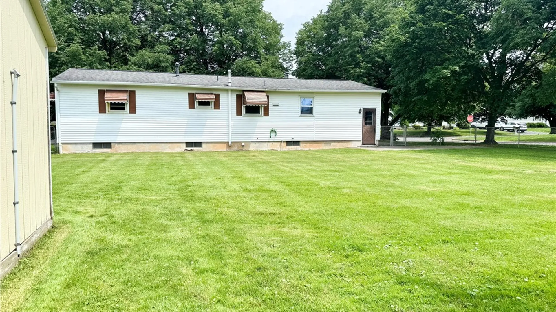 Property at 19 Meadowbrook Drive, Auburn, NY 13021 34