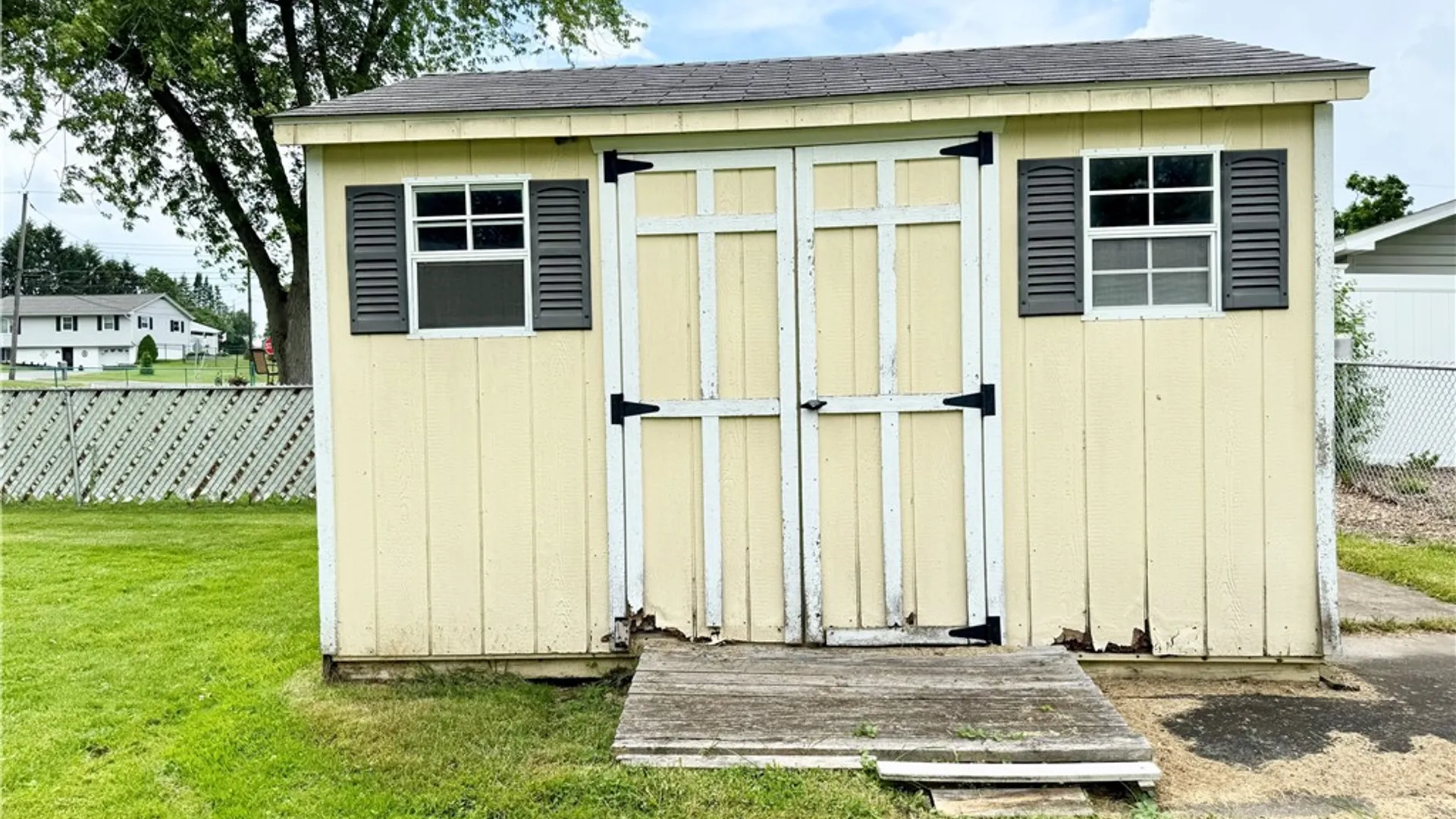Property at 19 Meadowbrook Drive, Auburn, NY 13021 35