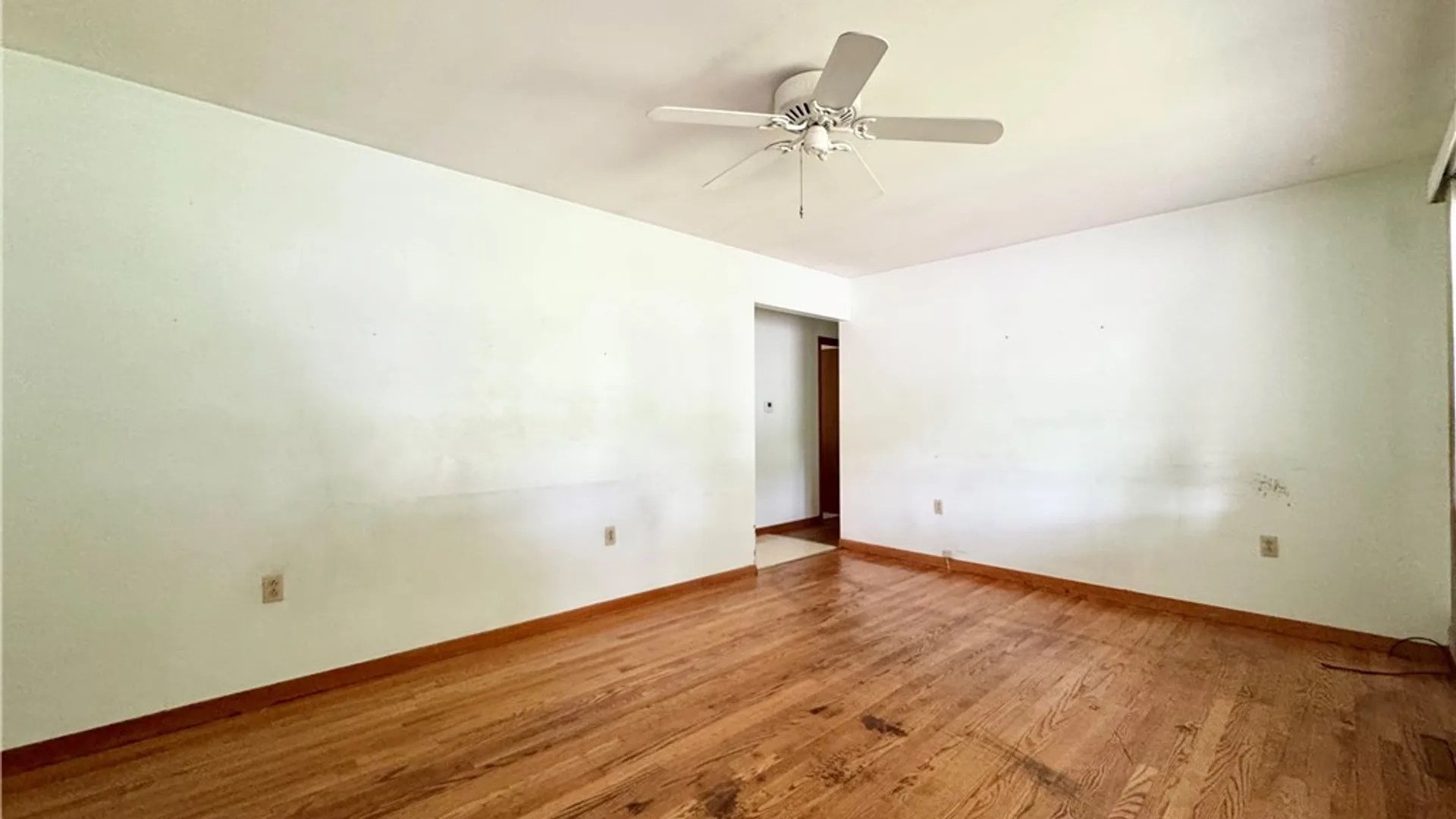 Property at 19 Meadowbrook Drive, Auburn, NY 13021 5