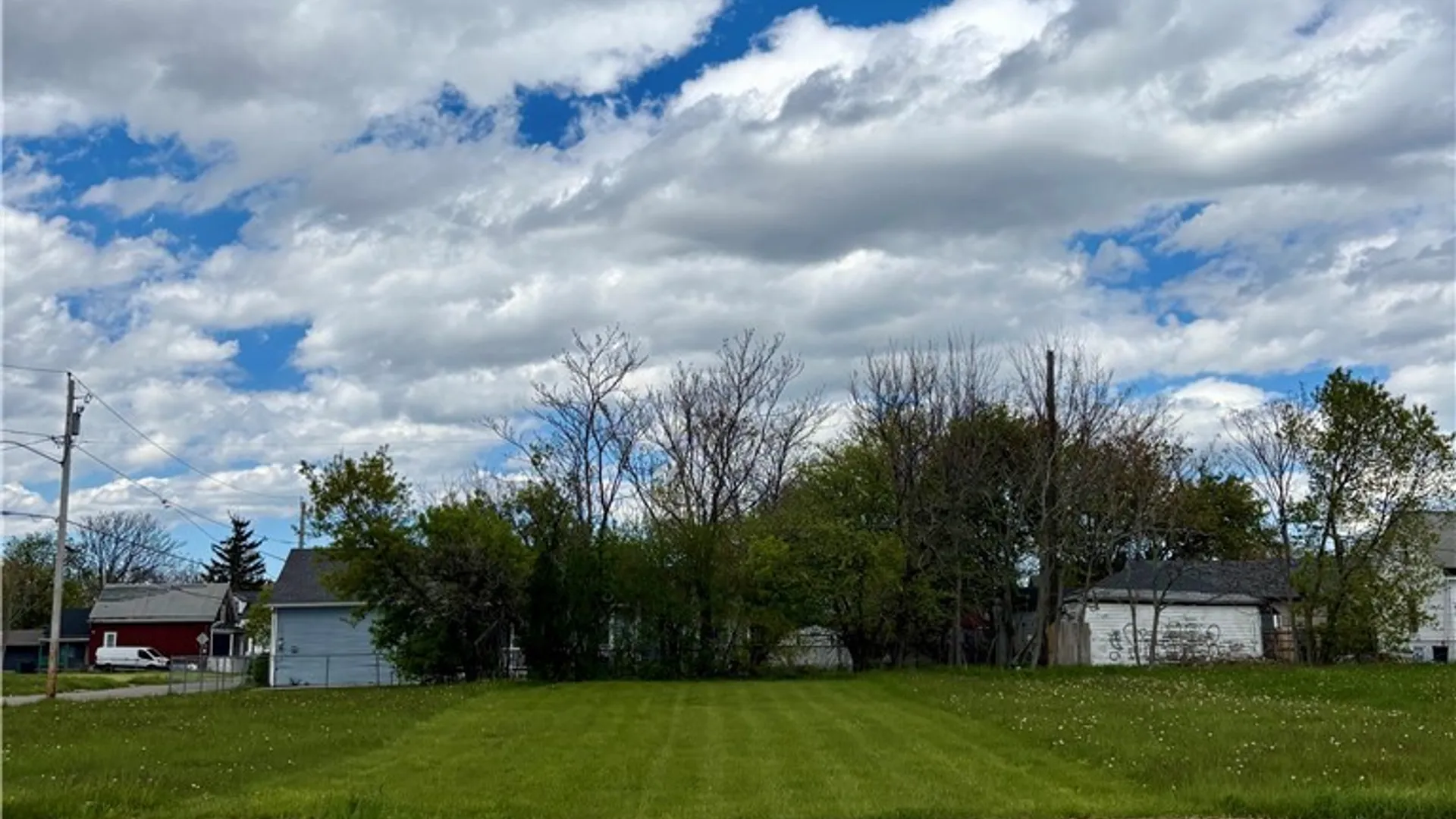 Property at 746 William St, Buffalo, NY 14206 5