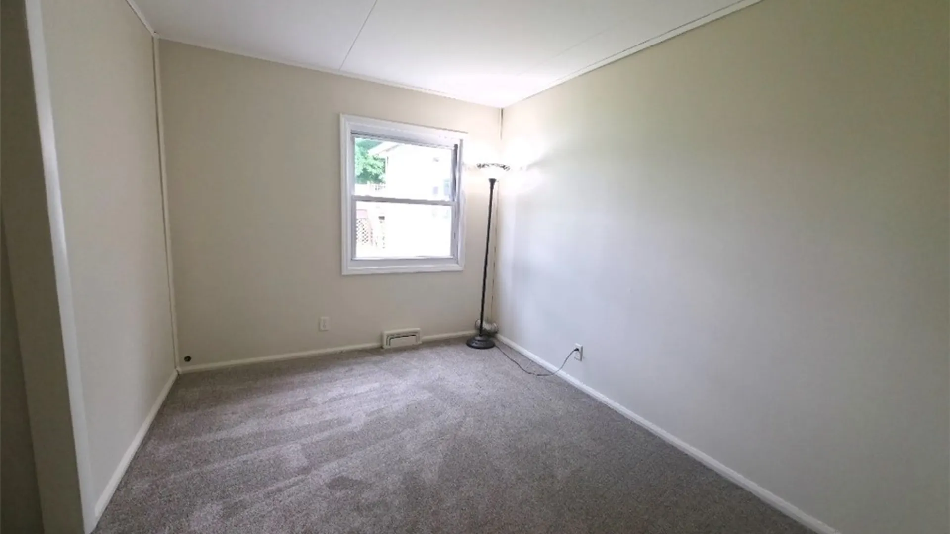 Property at 208 Winding Way, Horseheads, NY 14845 12