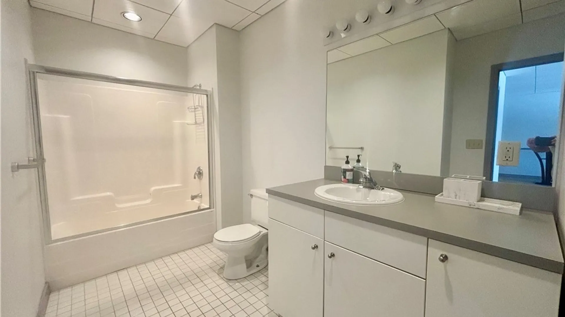 Property at 108 W Jefferson Street, Syracuse, NY 13202 30