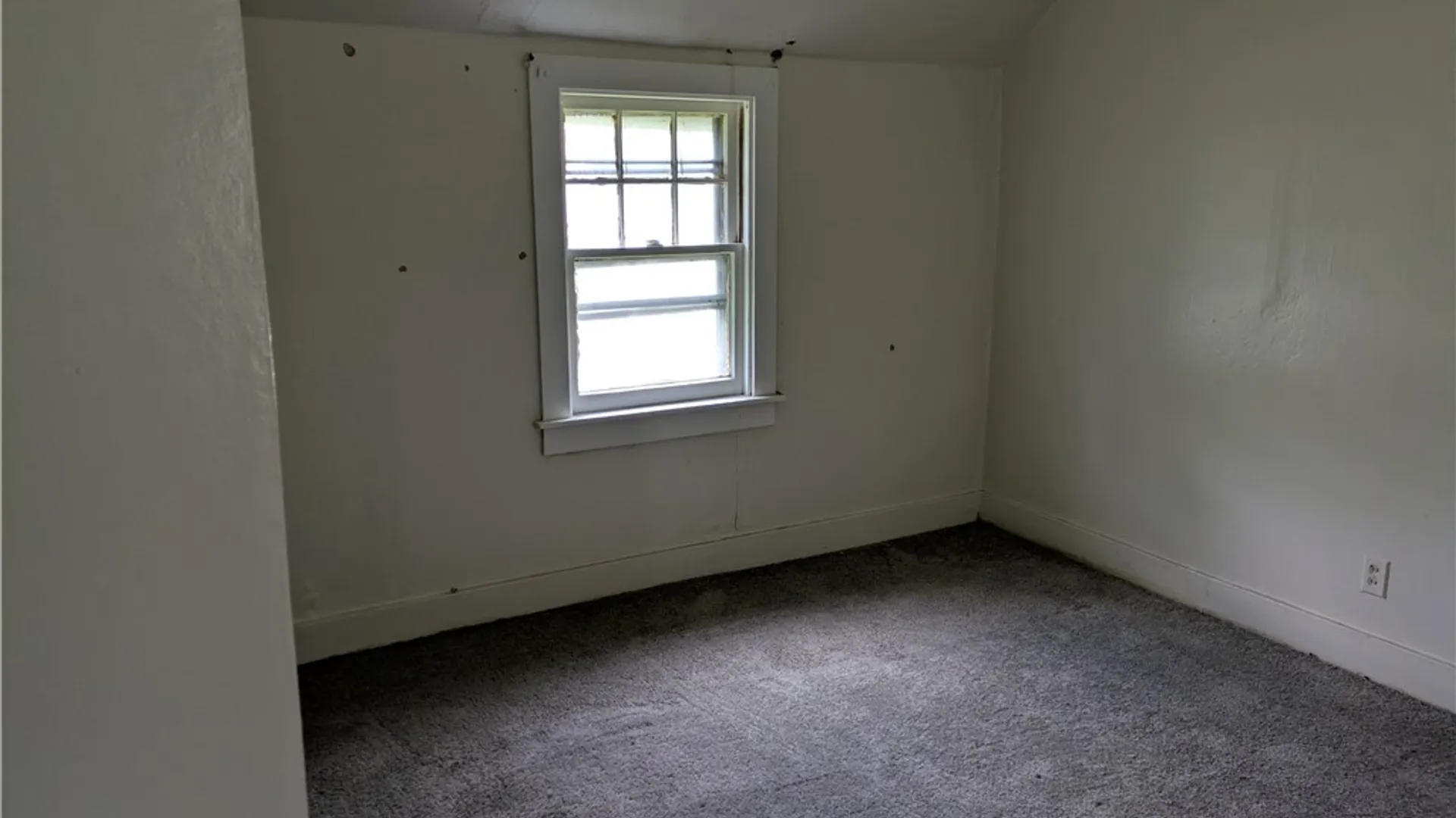 Property at 114 Manhattan Avenue, Buffalo, NY 14215 20