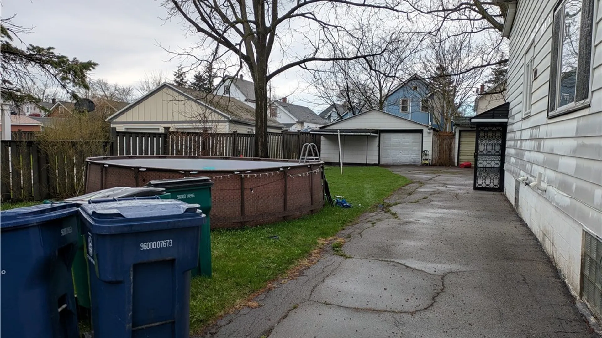 Property at 114 Manhattan Avenue, Buffalo, NY 14215 3