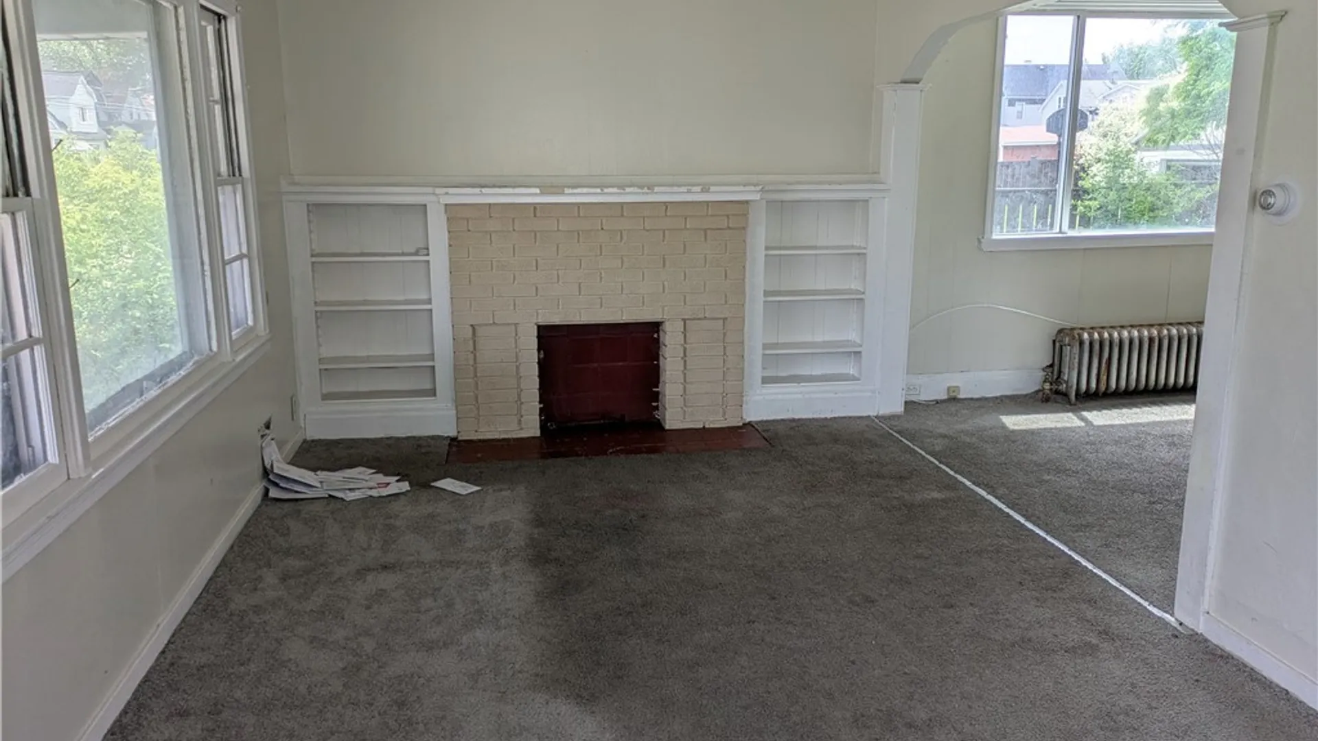 Property at 114 Manhattan Avenue, Buffalo, NY 14215 5
