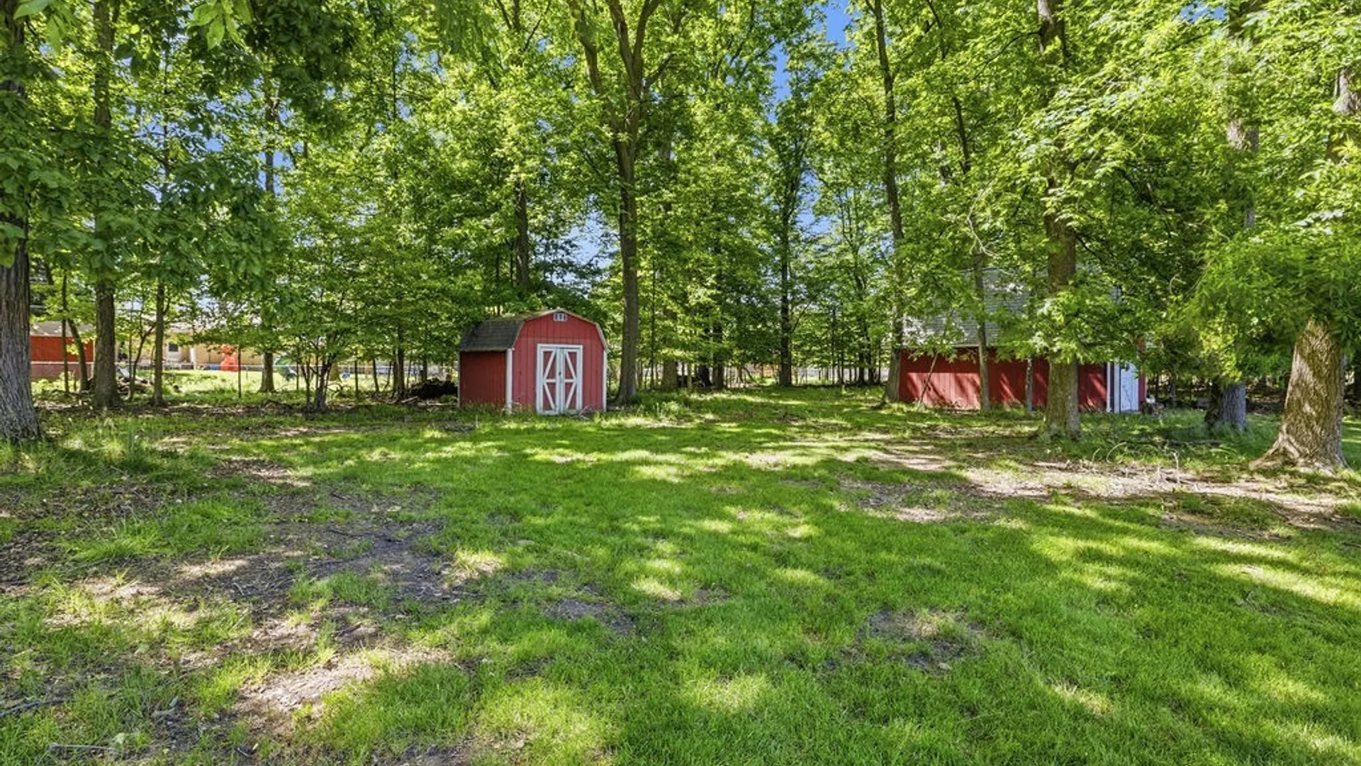 Property at 54 Faahs Drive, Orchard Park, NY 14127 30