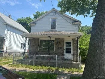 Property at 2813 10th Street, Niagara Falls, NY 14305