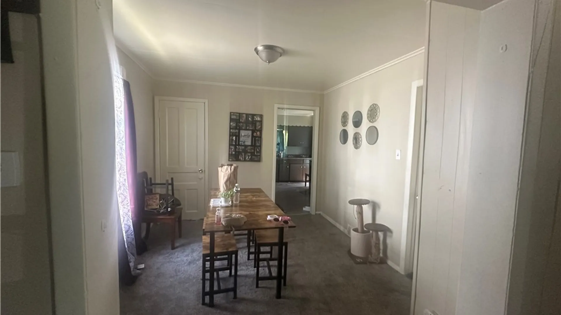 Property at 2813 10th Street, Niagara Falls, NY 14305 4