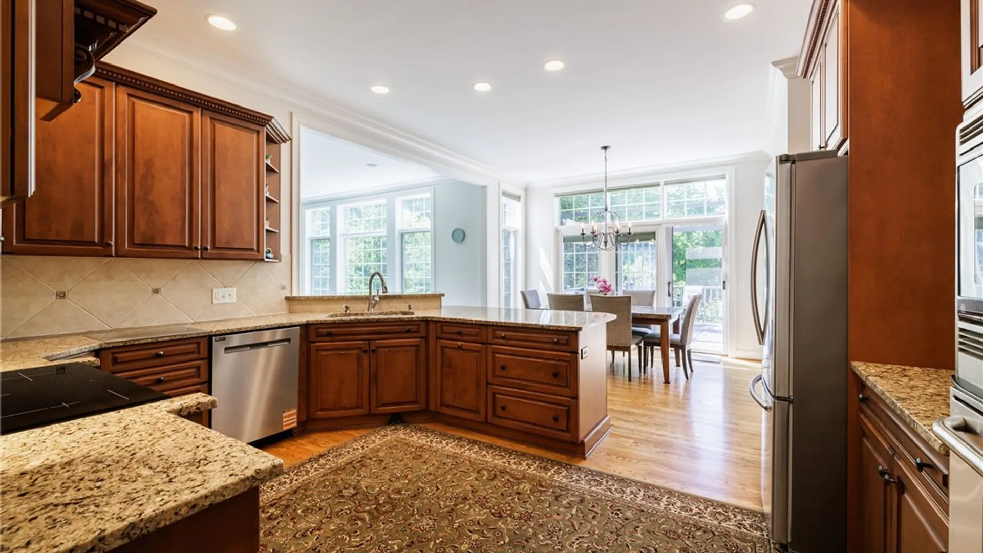 Property at 9 Harvest Glen, Pittsford, NY 14534 11