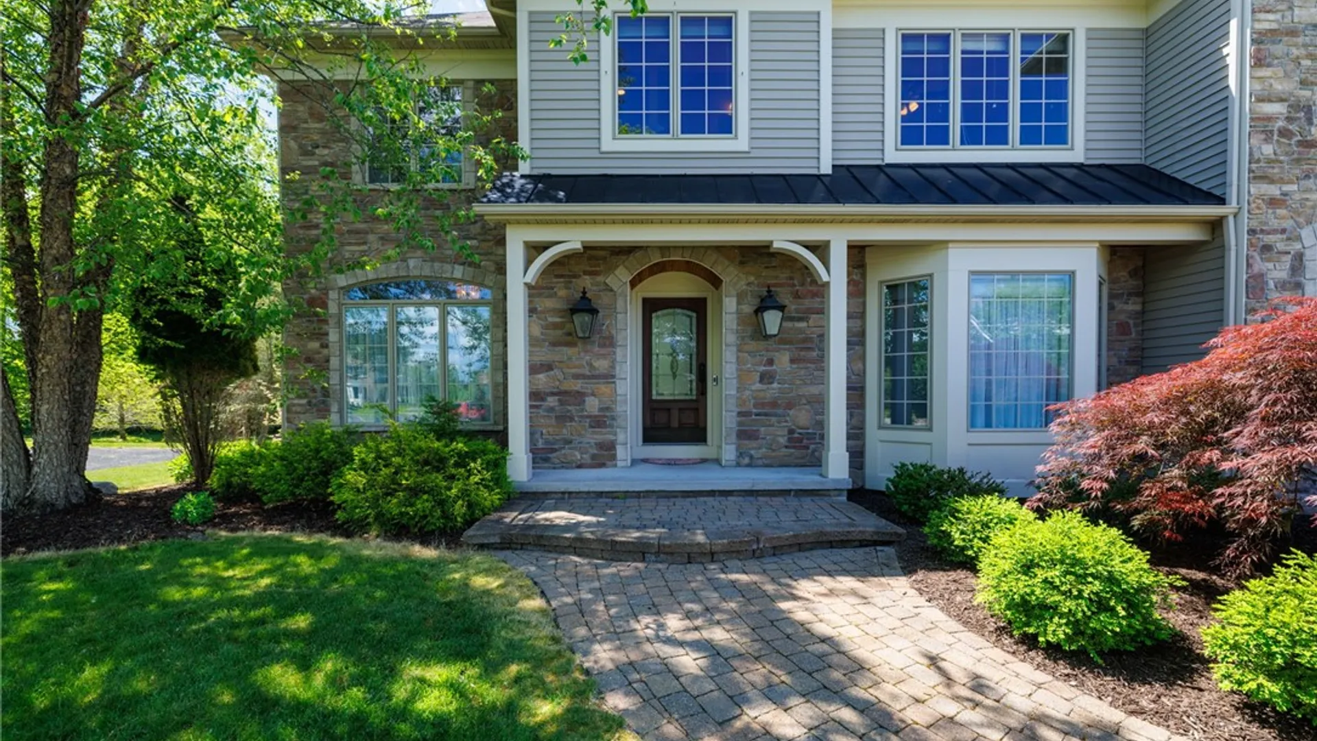 Property at 9 Harvest Glen, Pittsford, NY 14534 3