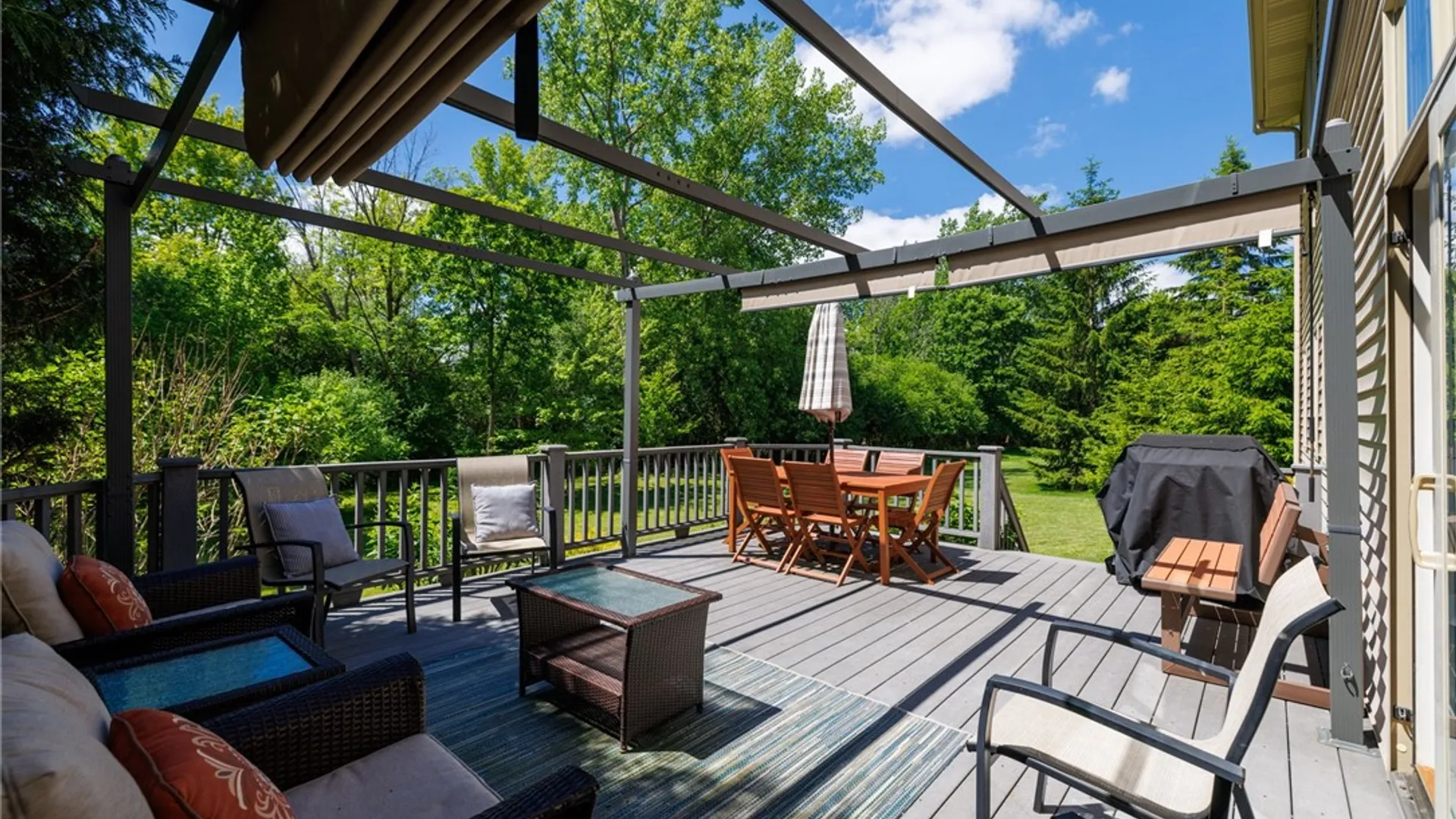 Property at 9 Harvest Glen, Pittsford, NY 14534 37