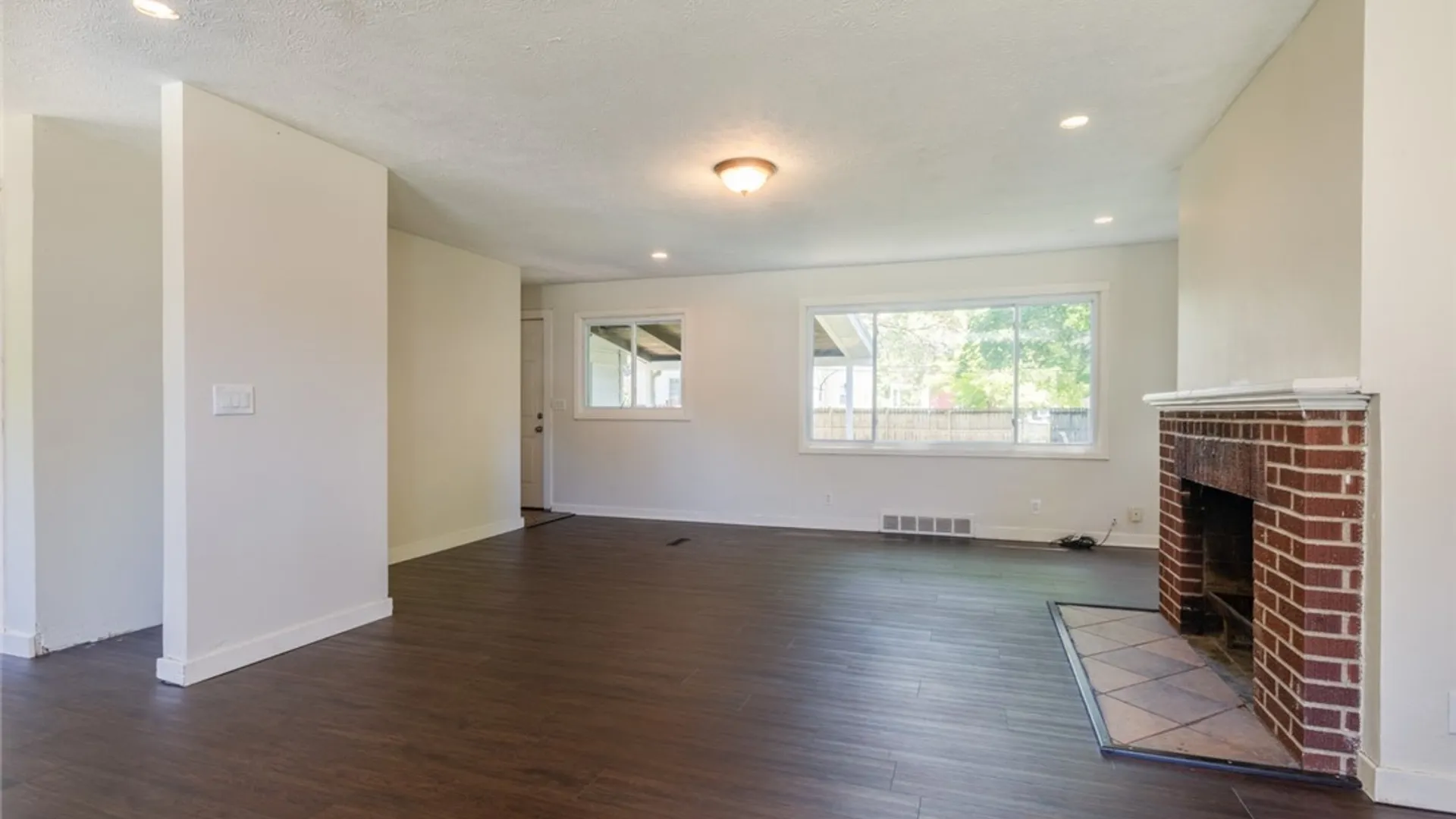 Property at 195 East Parkway, Irondequoit, NY 14617 8