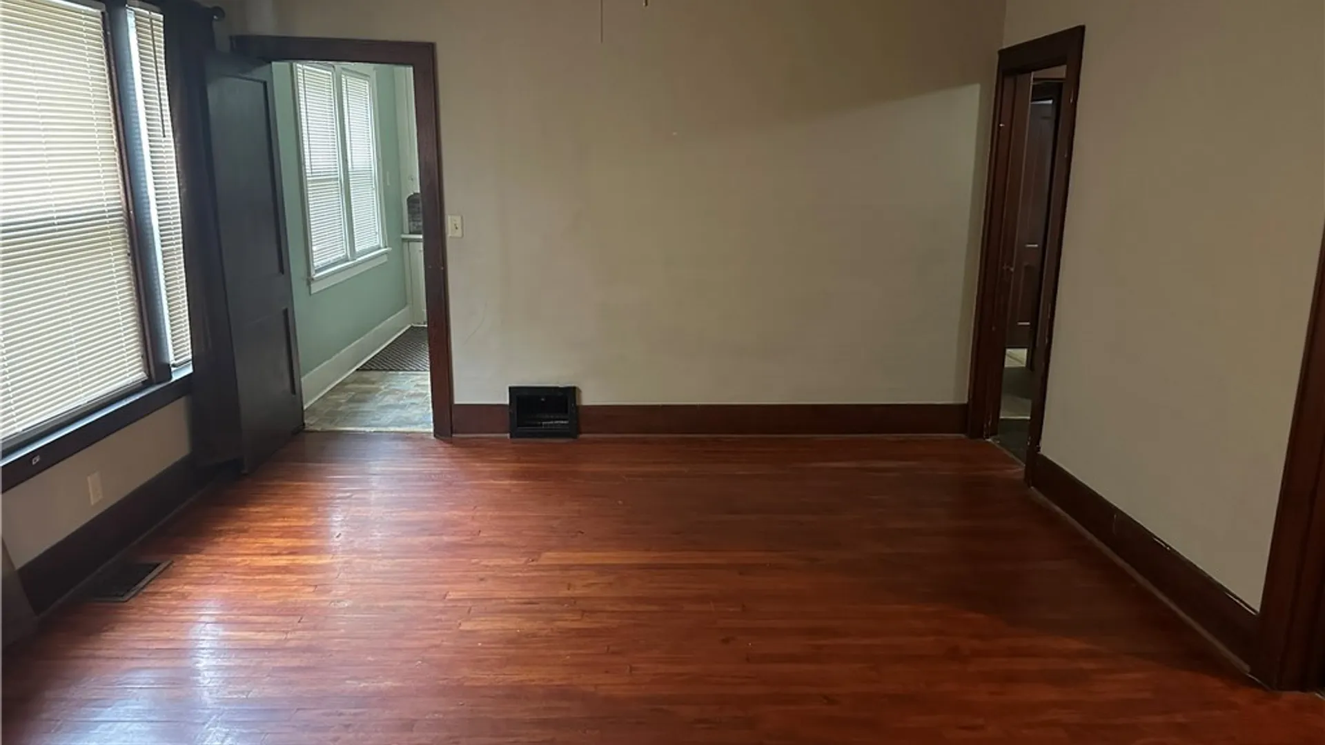 Property at 1029 Kellogg Avenue, Utica, NY 13502 10