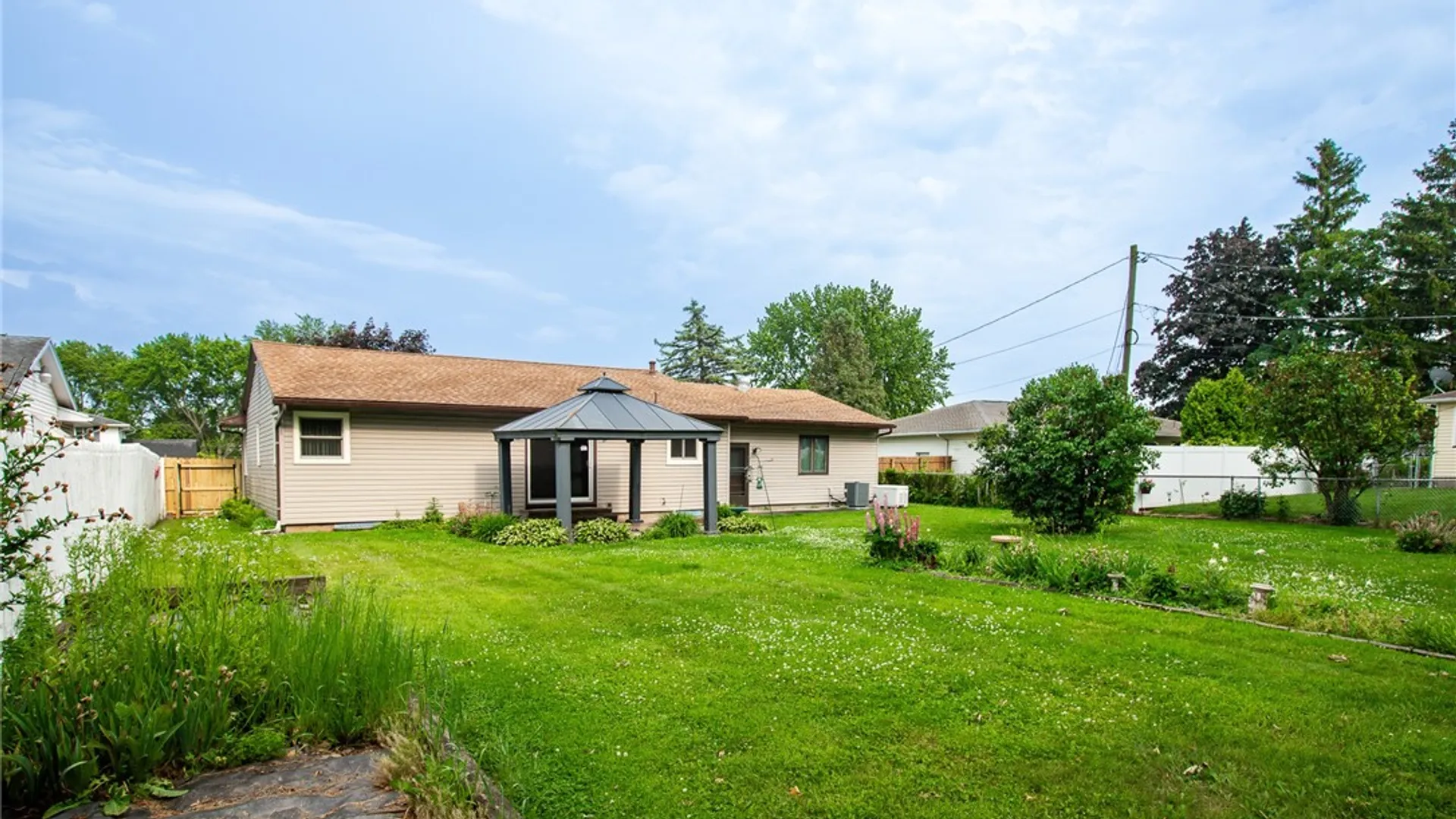 Property at 74 Tarwood Drive, Gates, NY 14606 31