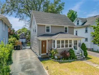199 Haviland Park, Greece, NY 14616
