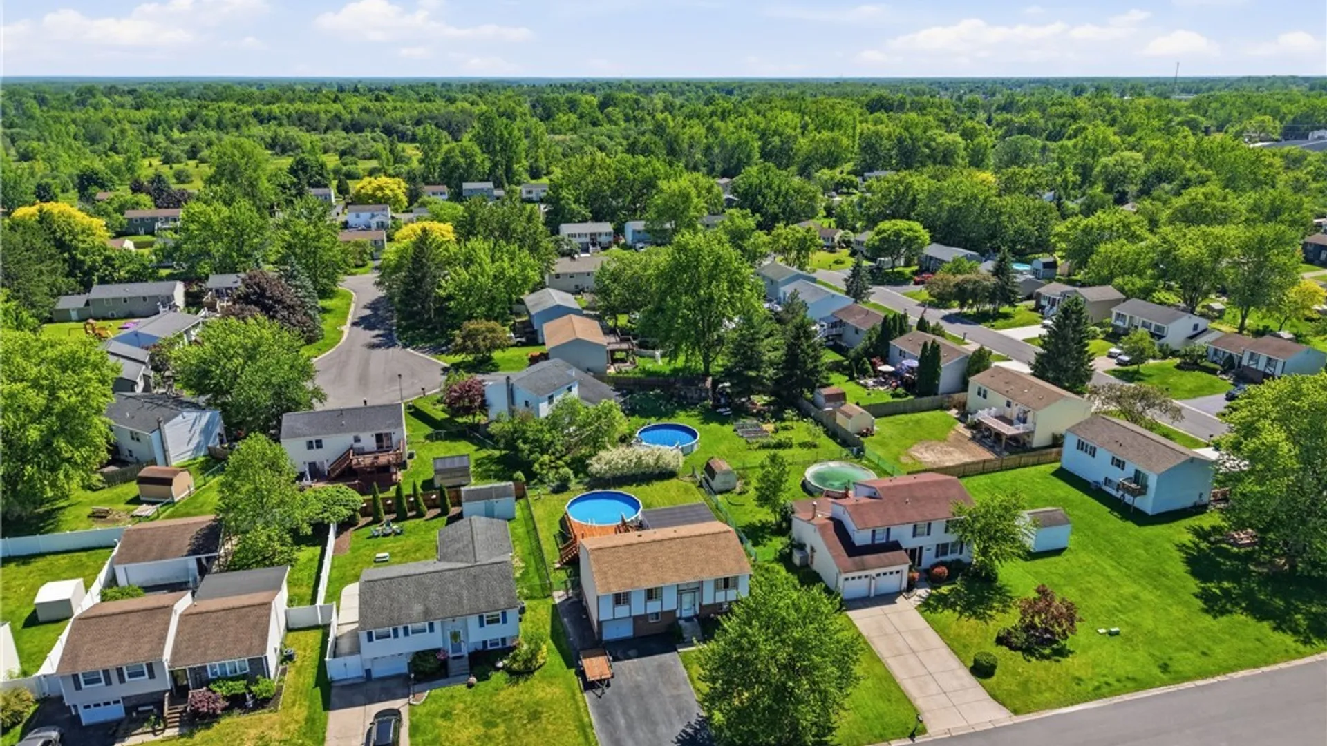 Property at 6930 Academy Lane, Lockport Town, NY 14094 33