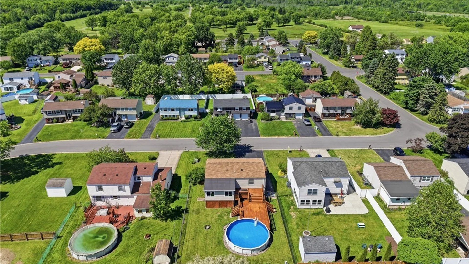 Property at 6930 Academy Lane, Lockport Town, NY 14094 34