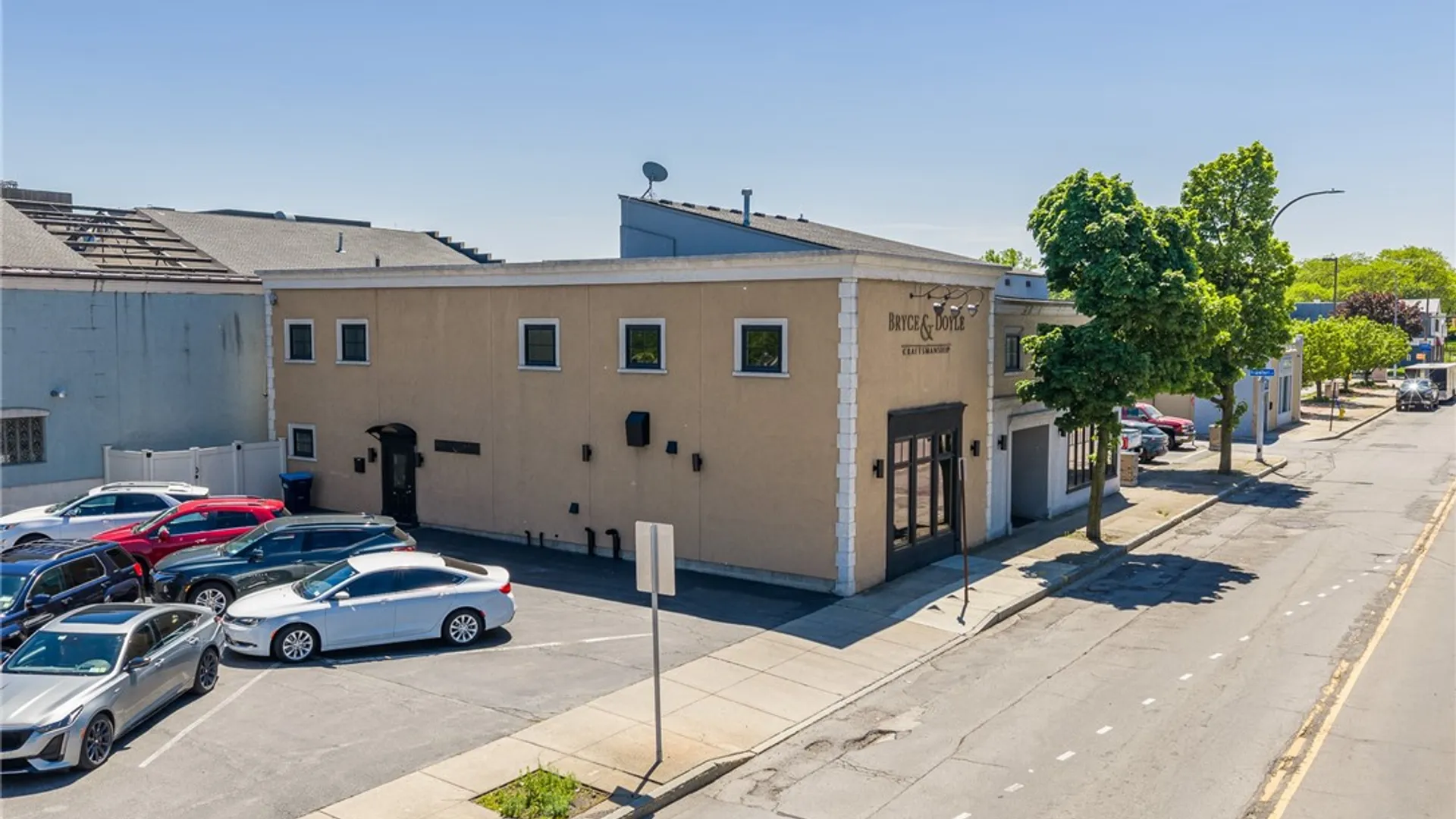 Property at 19 Jay Street, Rochester, NY 14608 2