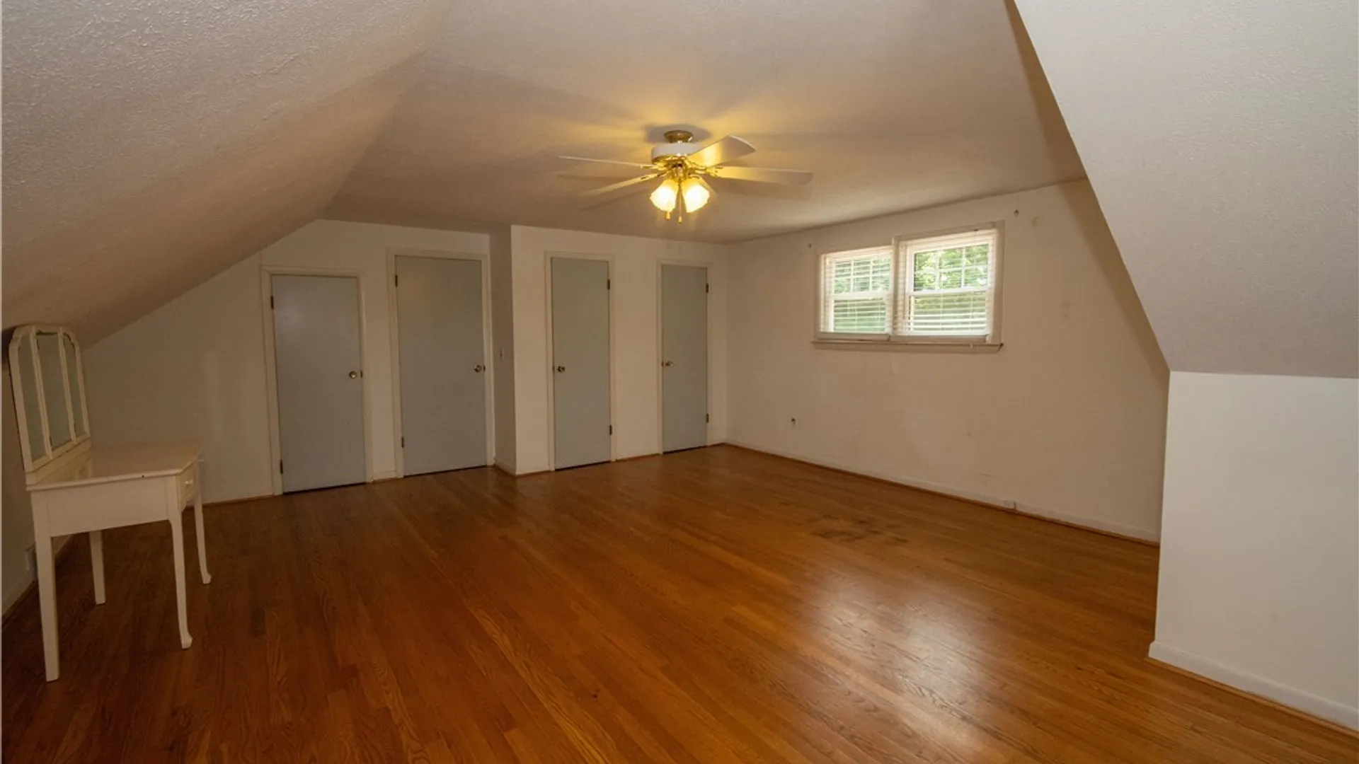 Property at 155 VIEAU Drive, Syracuse, NY 13207 22