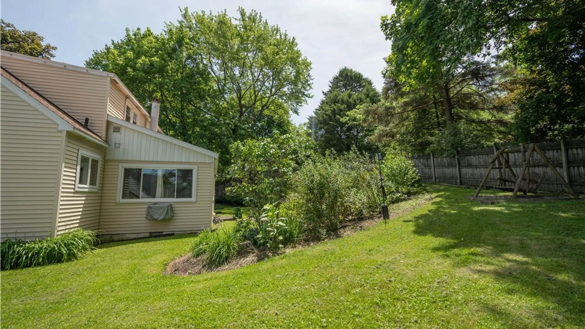 Property at 155 VIEAU Drive, Syracuse, NY 13207 30