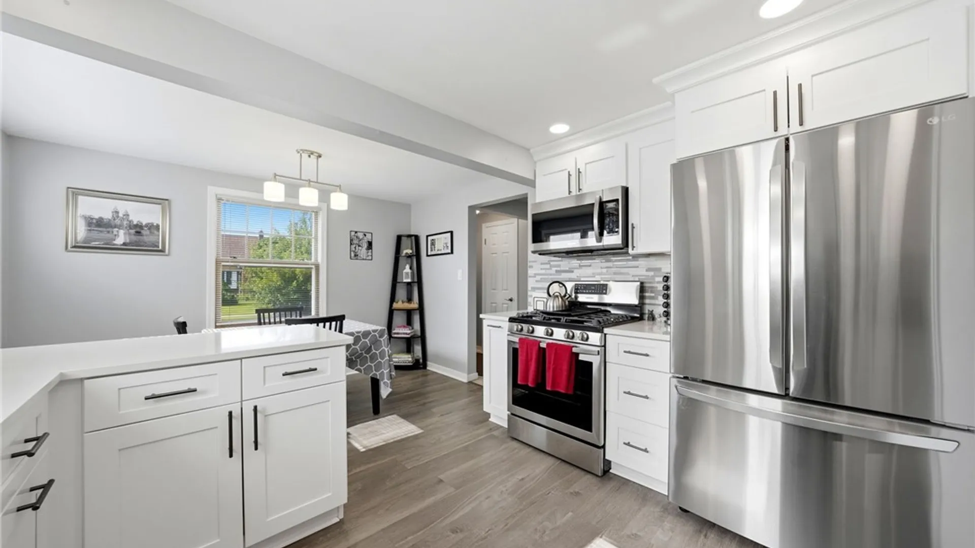 Property at 72 Arcade Avenue, Amherst, NY 14226 16