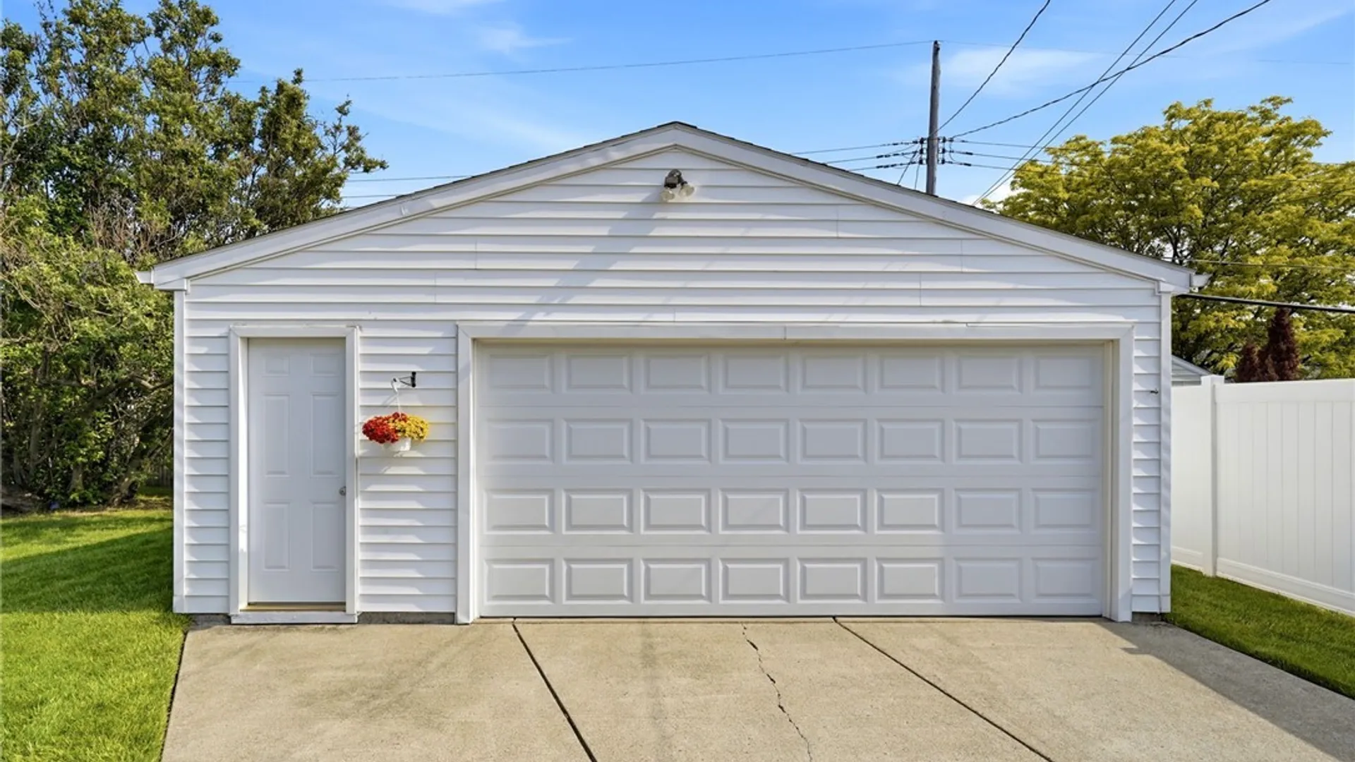 Property at 72 Arcade Avenue, Amherst, NY 14226 36