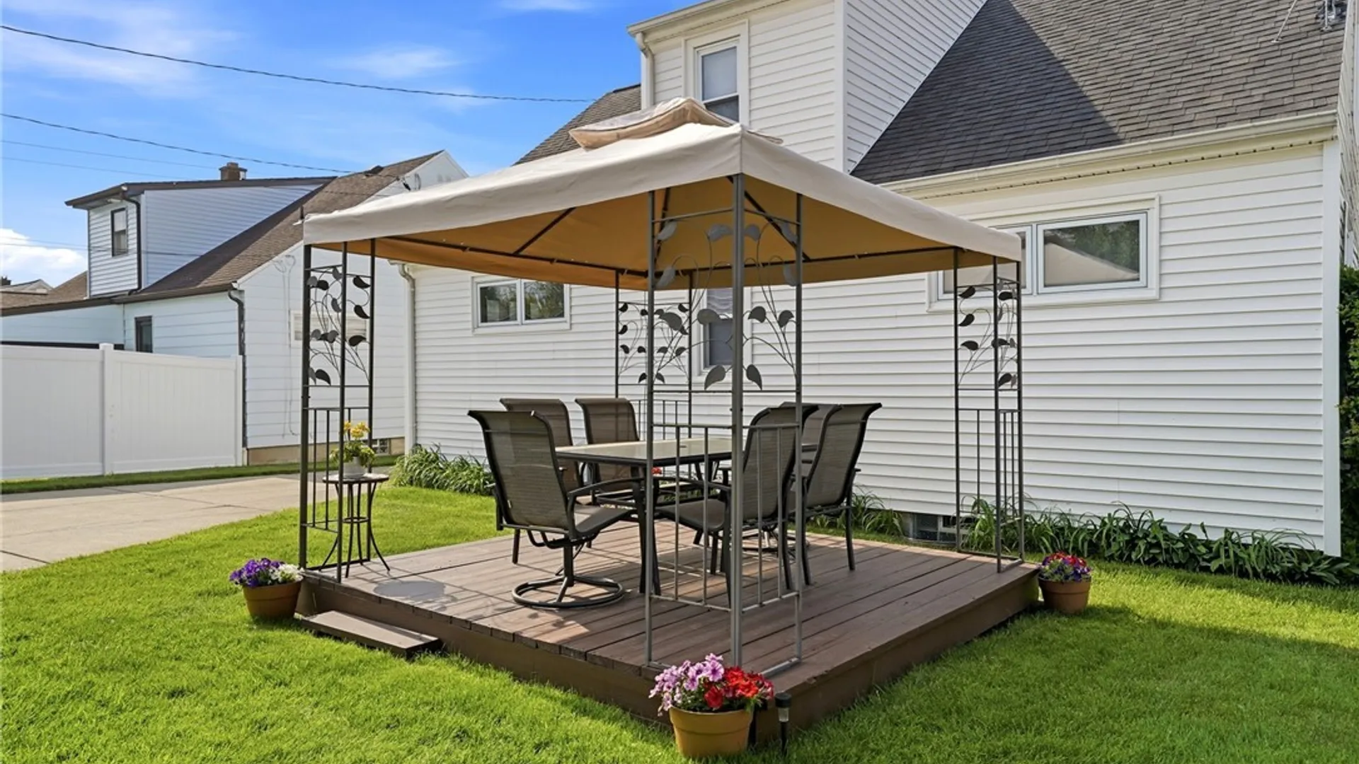 Property at 72 Arcade Avenue, Amherst, NY 14226 40
