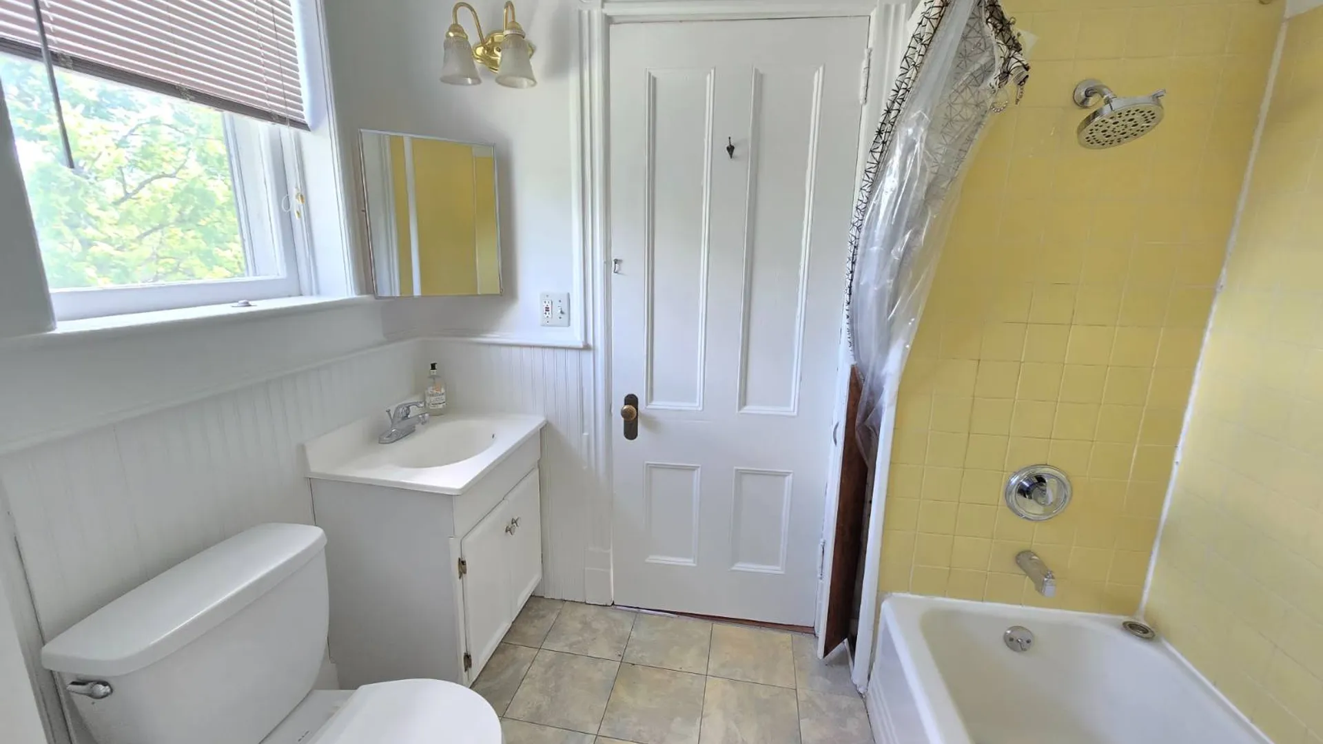 Property at 514 Grand Ave, Newburgh, NY 12550 8