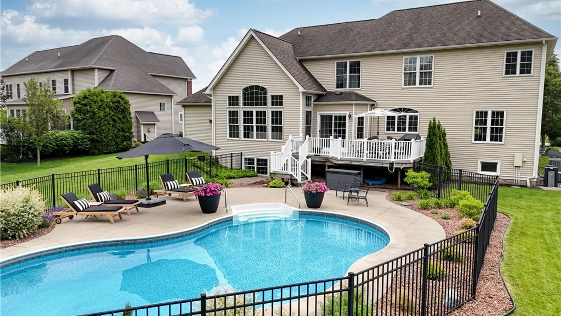 Property at 32 Watersong Trail, Penfield, NY 14580 40