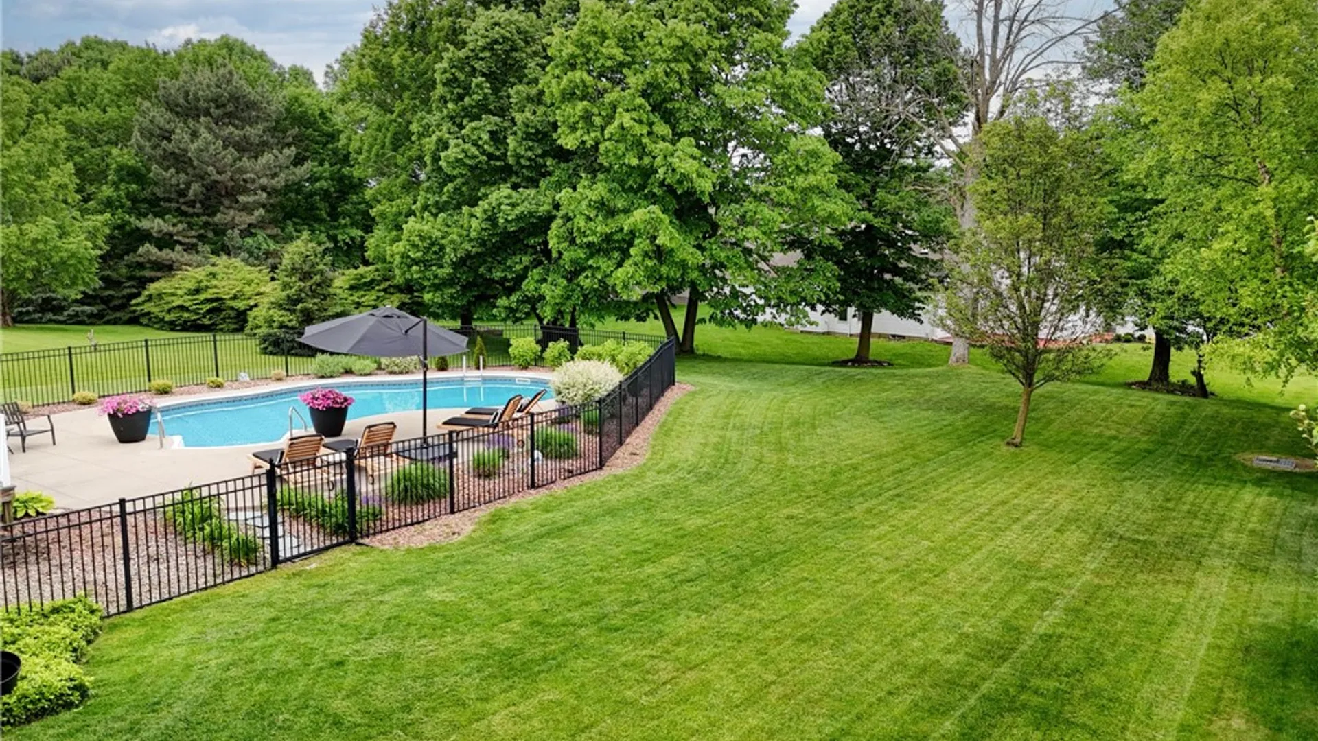 Property at 32 Watersong Trail, Penfield, NY 14580 42