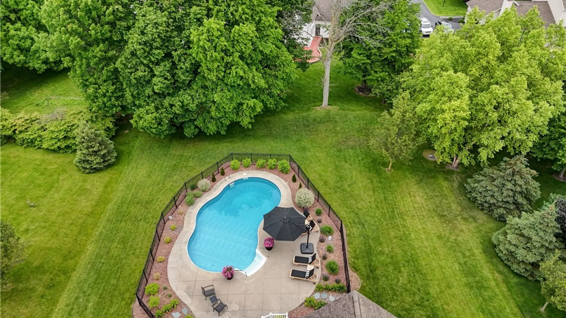 Property at 32 Watersong Trail, Penfield, NY 14580 45