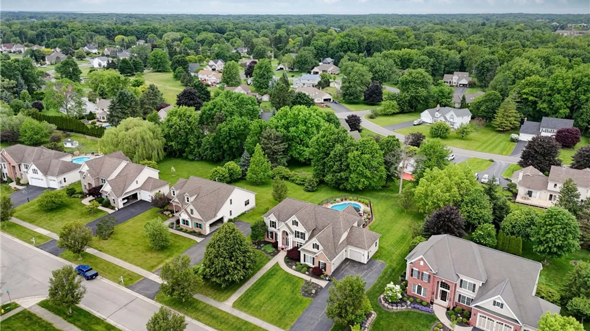 Property at 32 Watersong Trail, Penfield, NY 14580 5