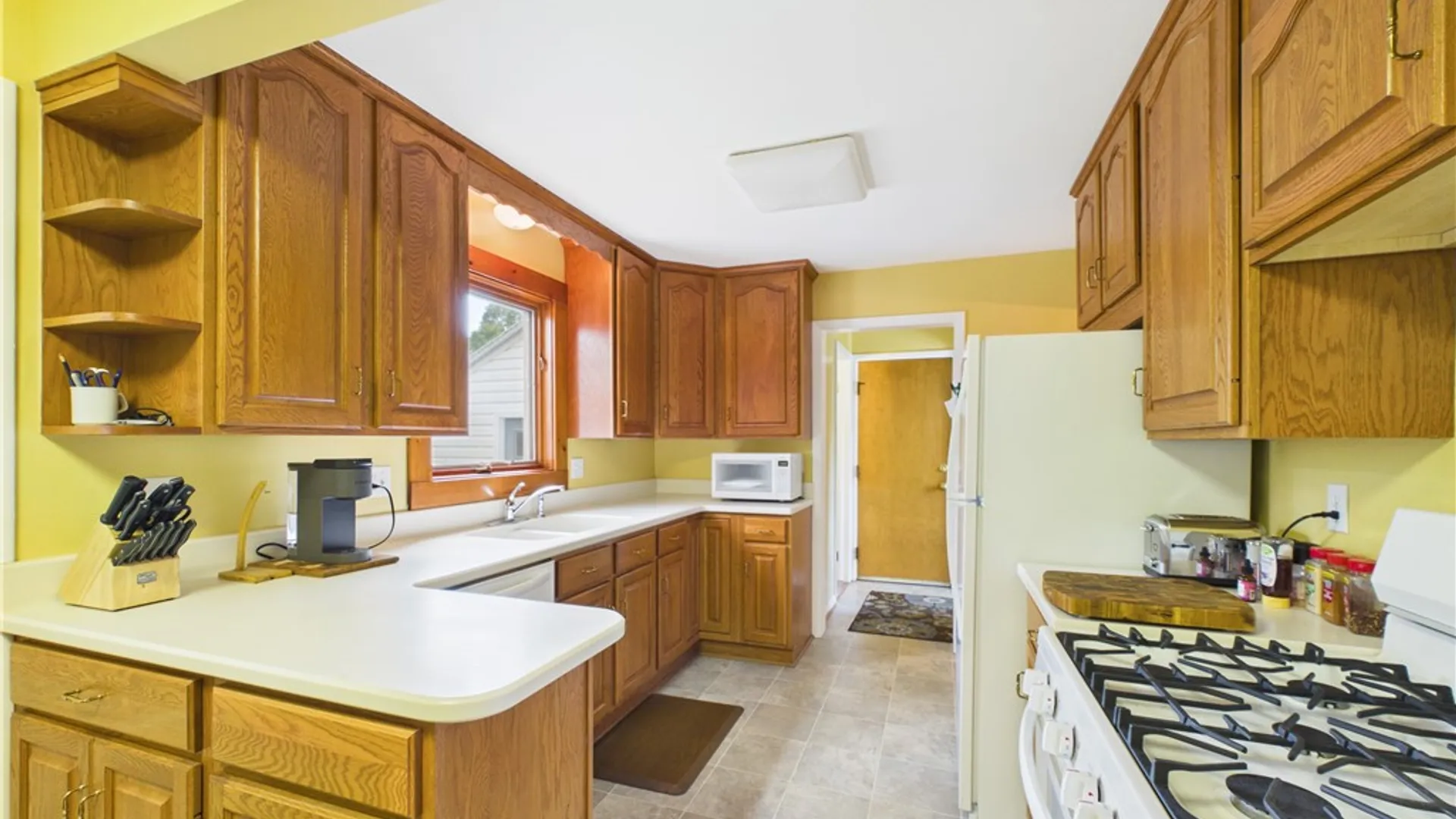 Property at 10 Southwick Drive, Webster, NY 14580 13