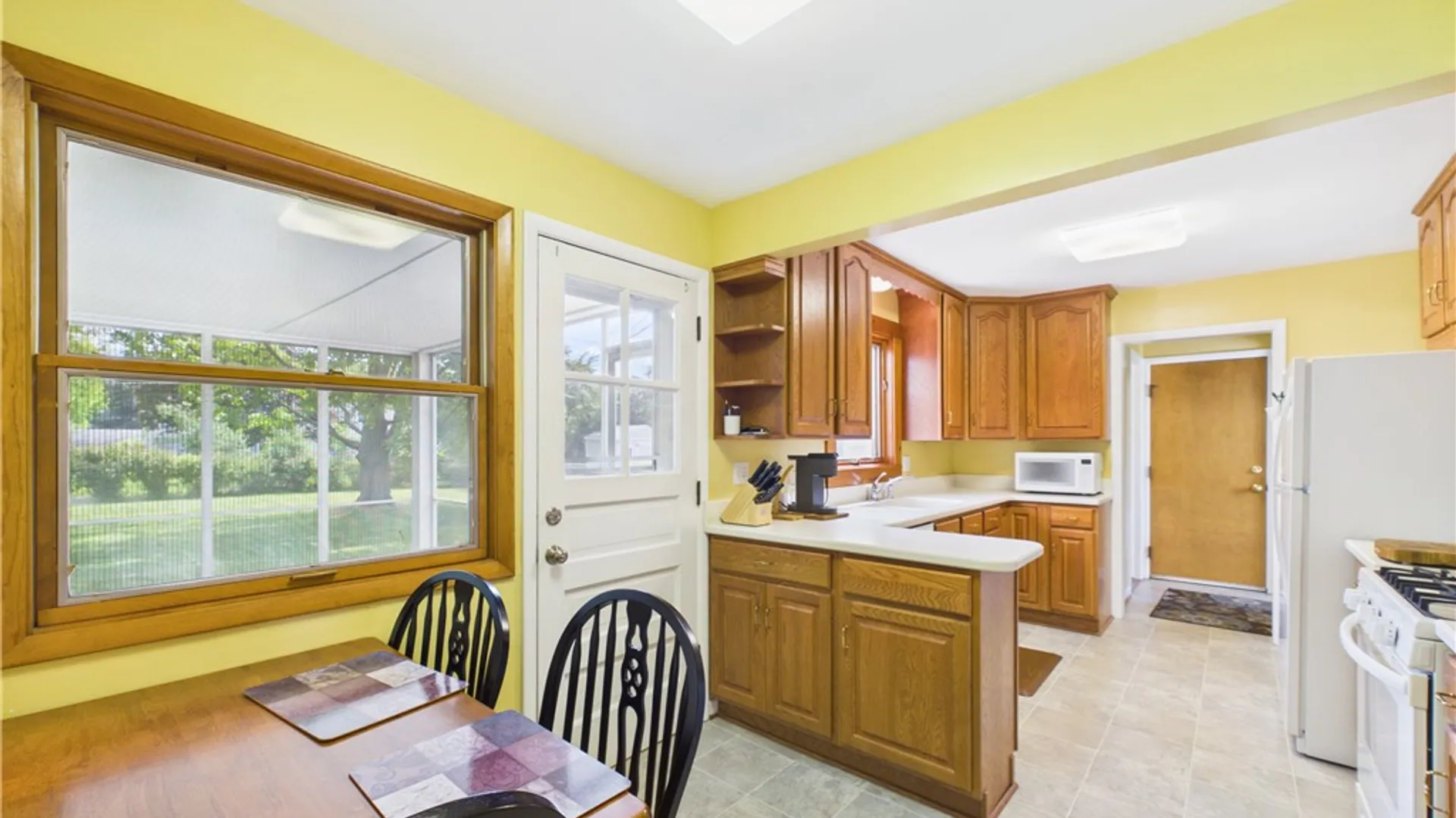 Property at 10 Southwick Drive, Webster, NY 14580 16