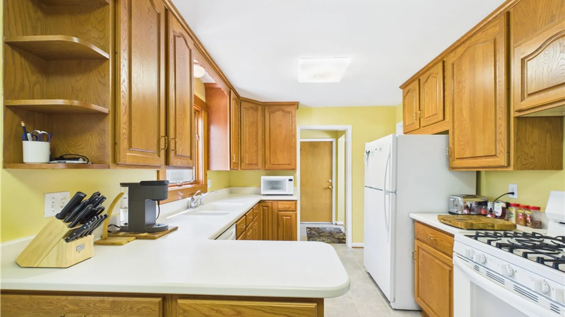 Property at 10 Southwick Drive, Webster, NY 14580 17