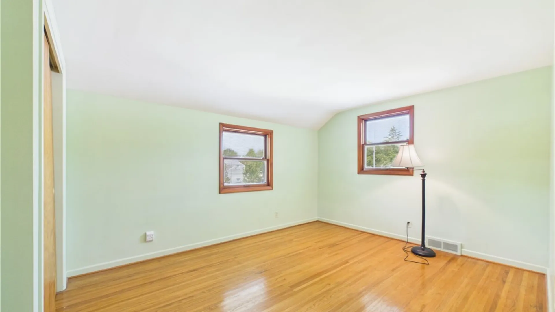 Property at 10 Southwick Drive, Webster, NY 14580 33